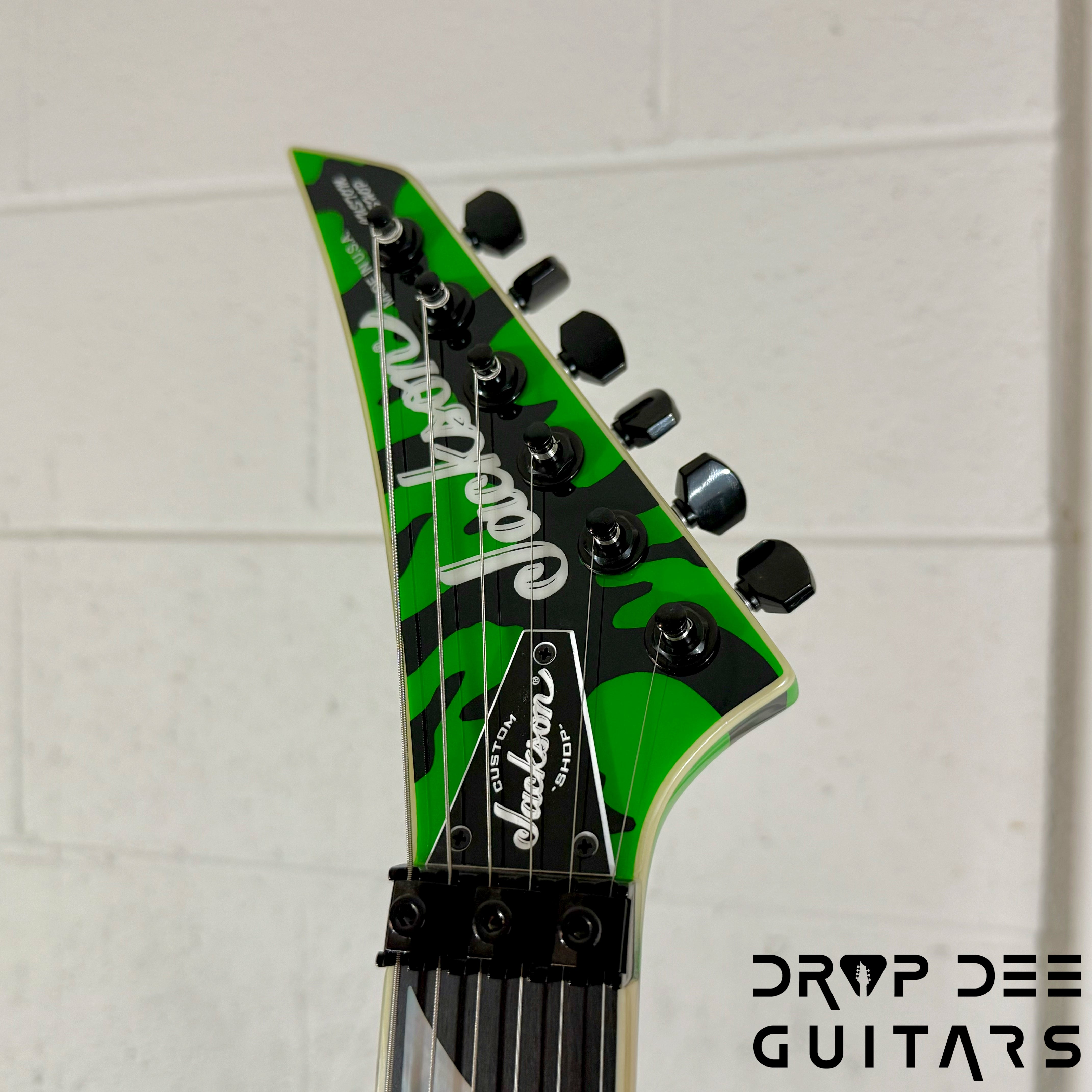 Jackson USA Custom Shop Rhoads RR24 FR Electric Guitar w/ Case - Slime Green Bengal