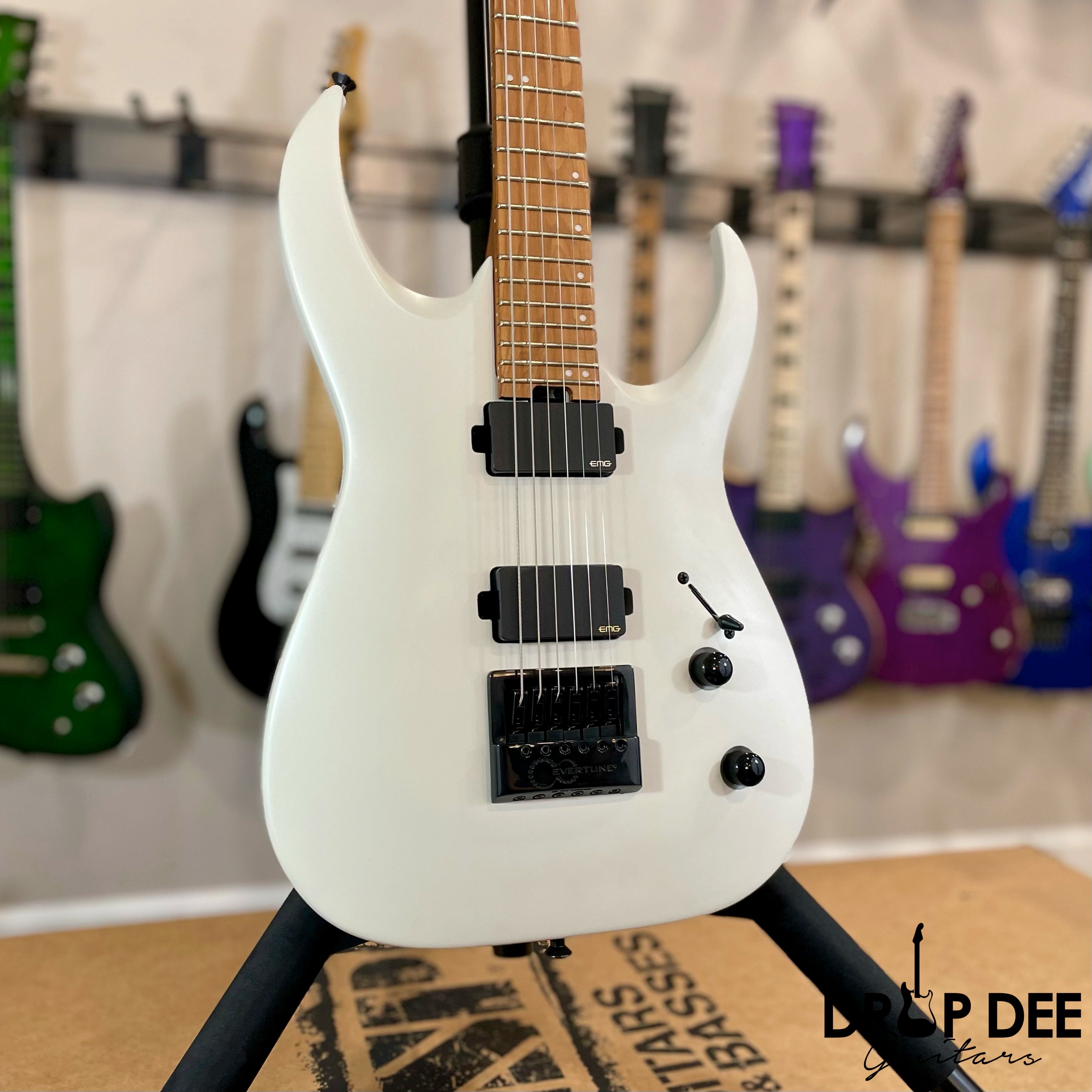 Jackson Pro Series Misha Mansoor Signature Juggernaut ET6 Evertune Electric Guitar