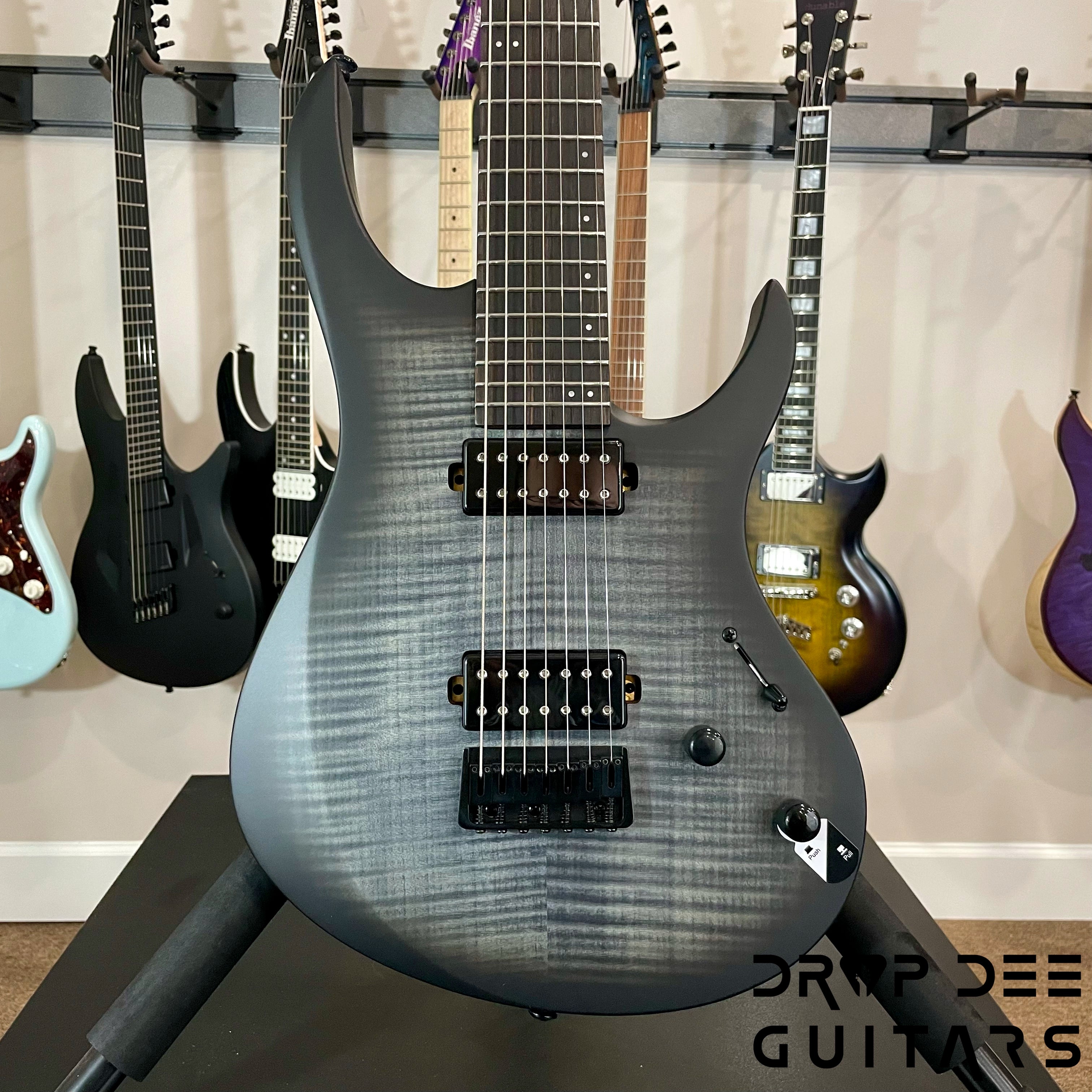 Balaguer Standard Series Diablo Baritone 7-String Electric Guitar w/ Bag