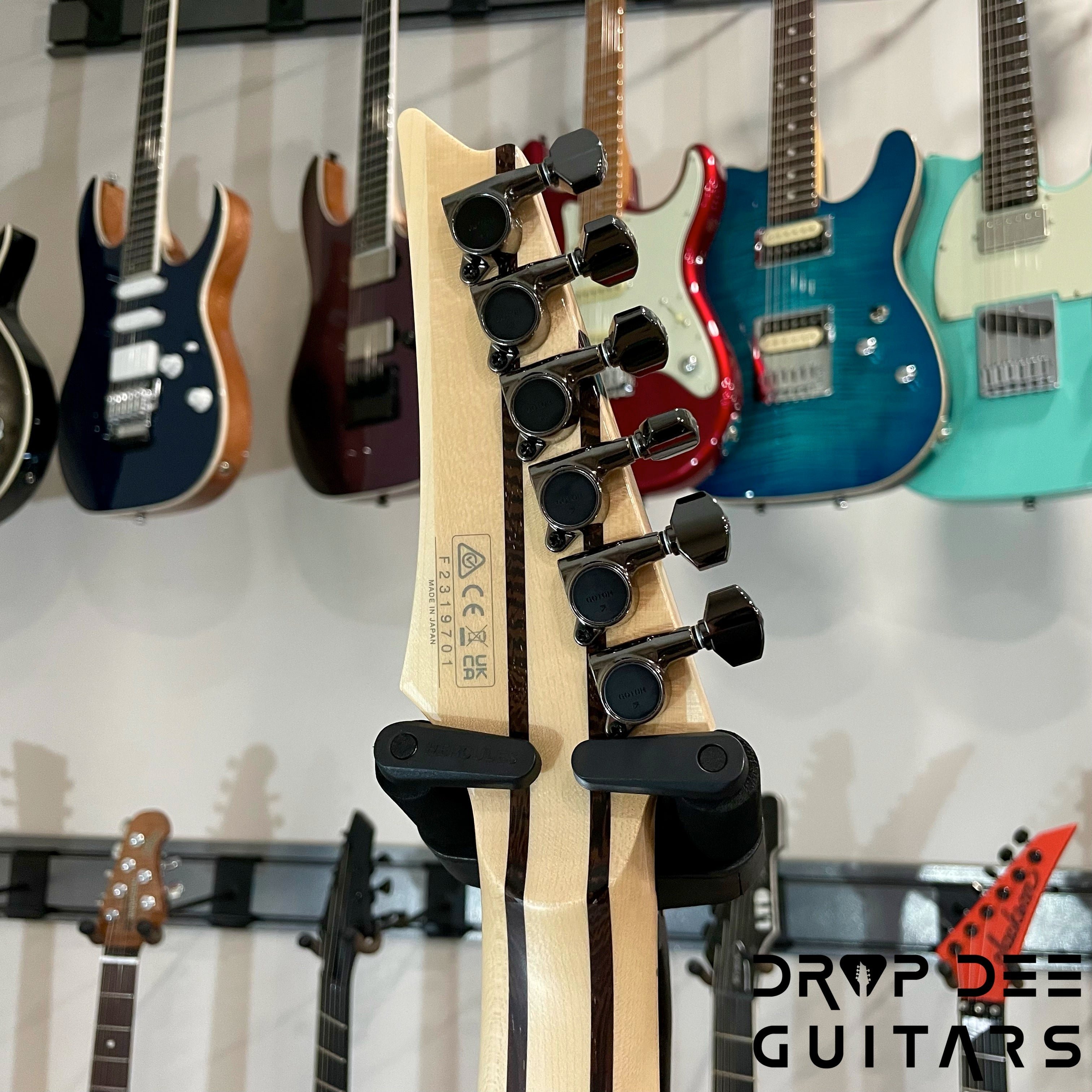 Ibanez J Custom RG8520 Electric Guitar w/ Case (9701)