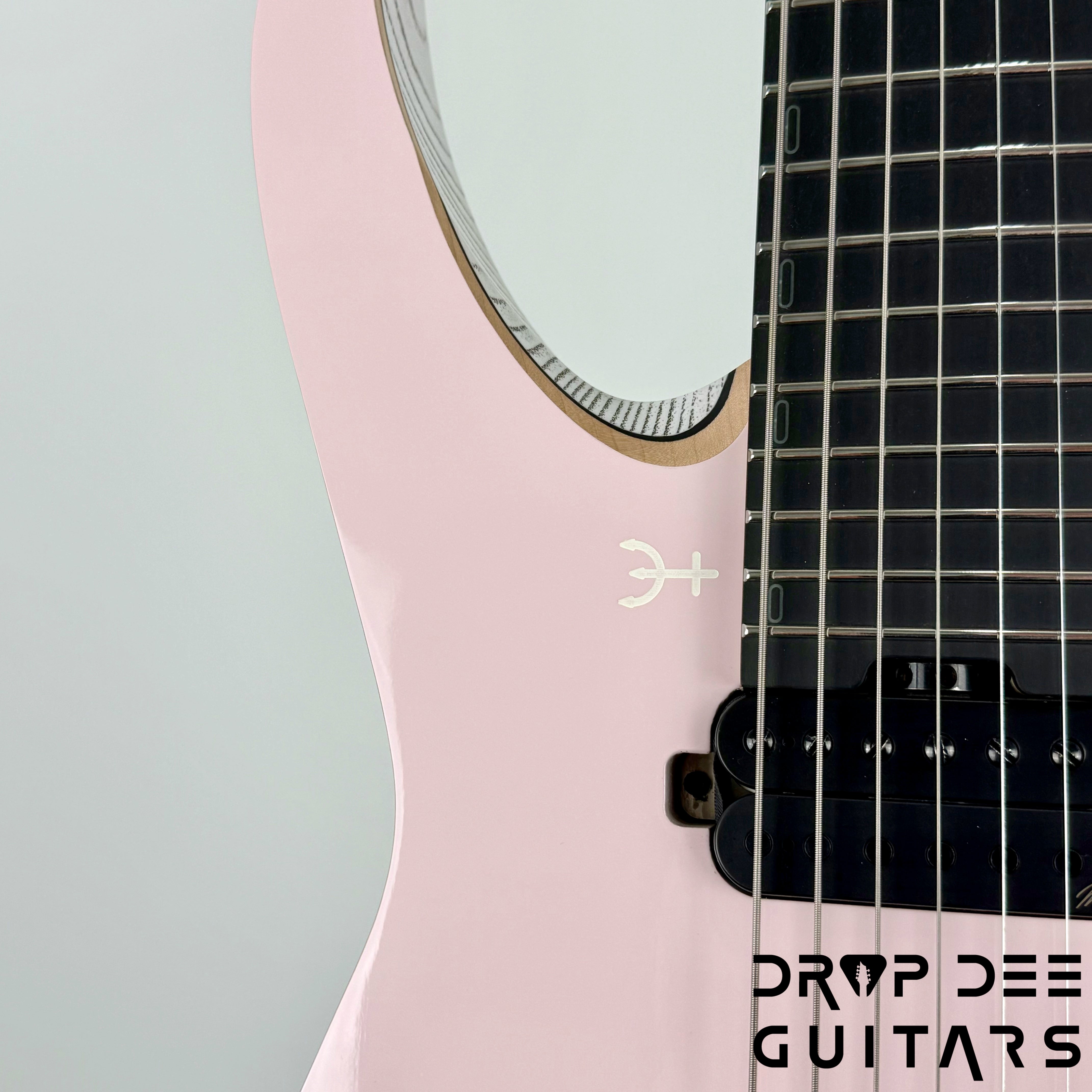 Infinia Neptune 7 Baritone Headless 7-String Electric Guitar w/ Bag - Shell Pink
