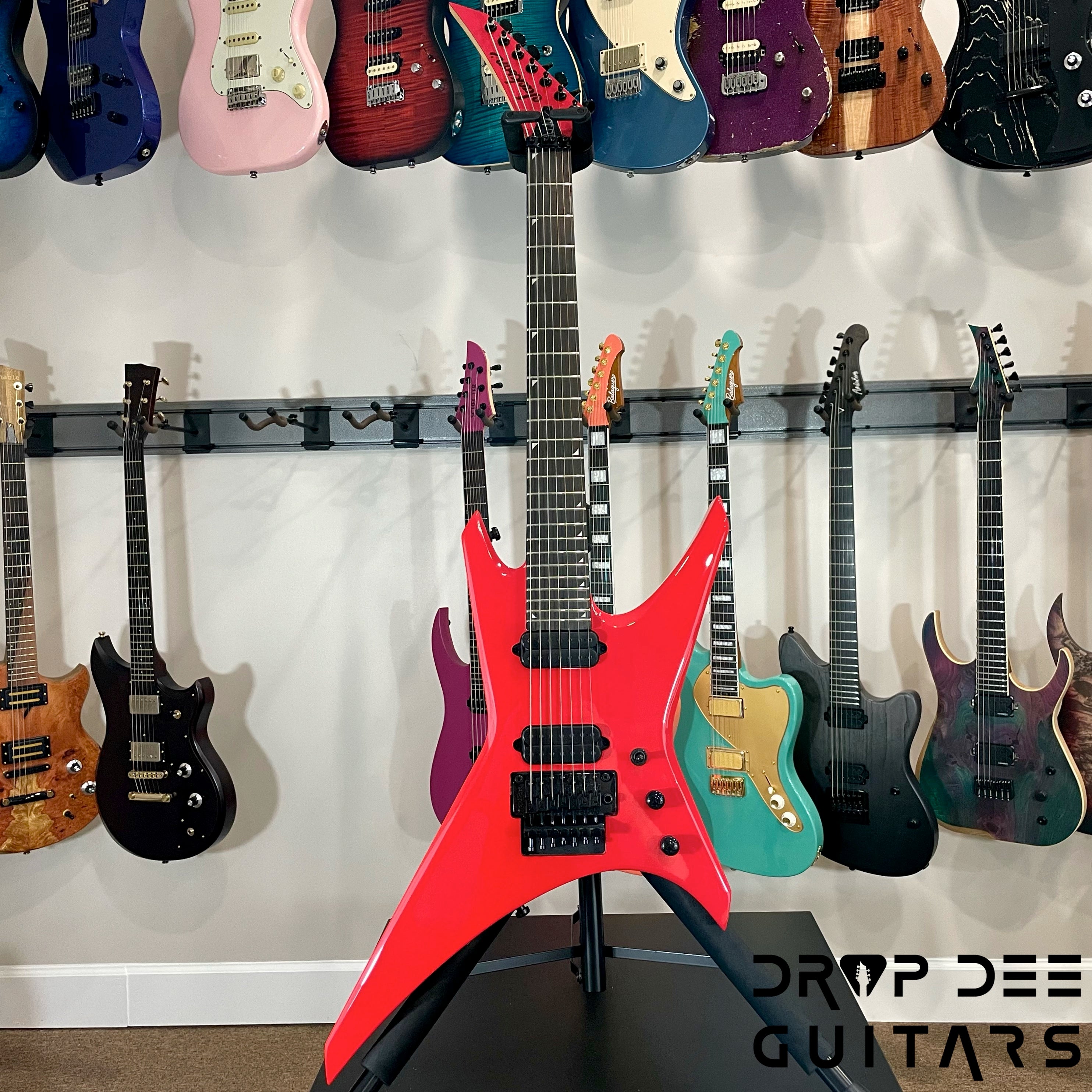 Jackson Pro Series Dave Davidson Signature WR7 Baritone 7-String Electric Guitar w/ Bag