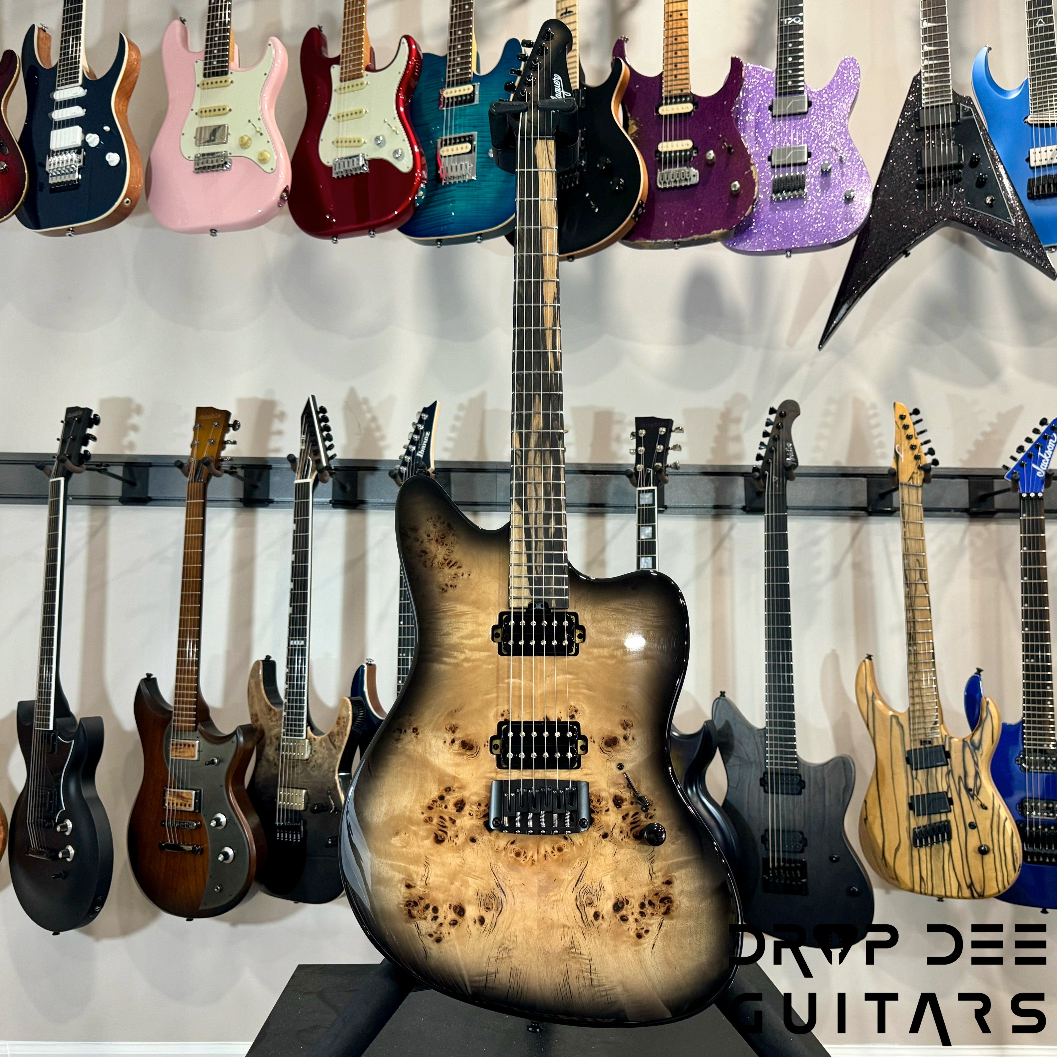 Balaguer DDG Exclusive Select Series Growler Baritone Electric Guitar w/ Bag (1943)