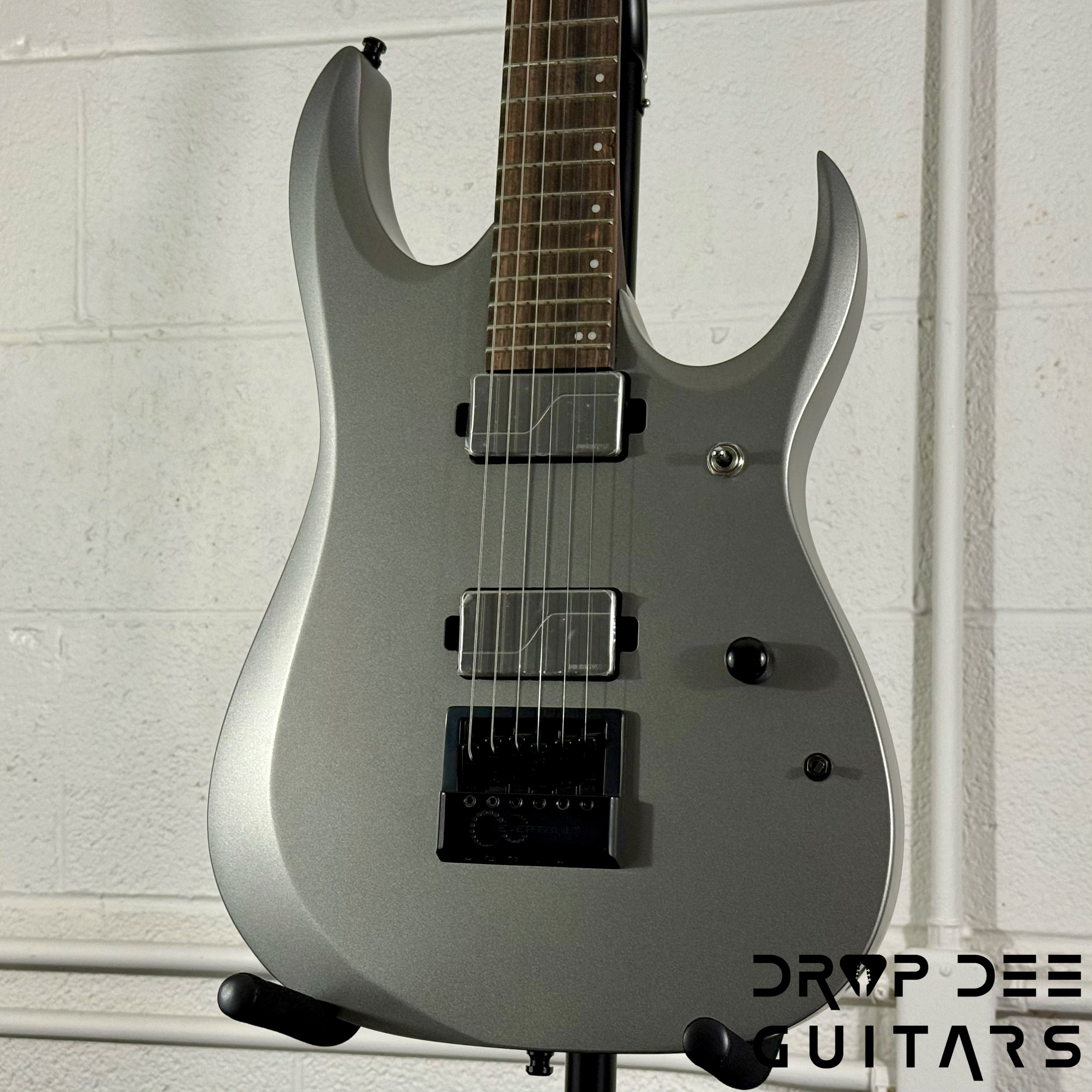 Ibanez Axe Lab Design RGD61ALET Evertune Baritone Electric Guitar