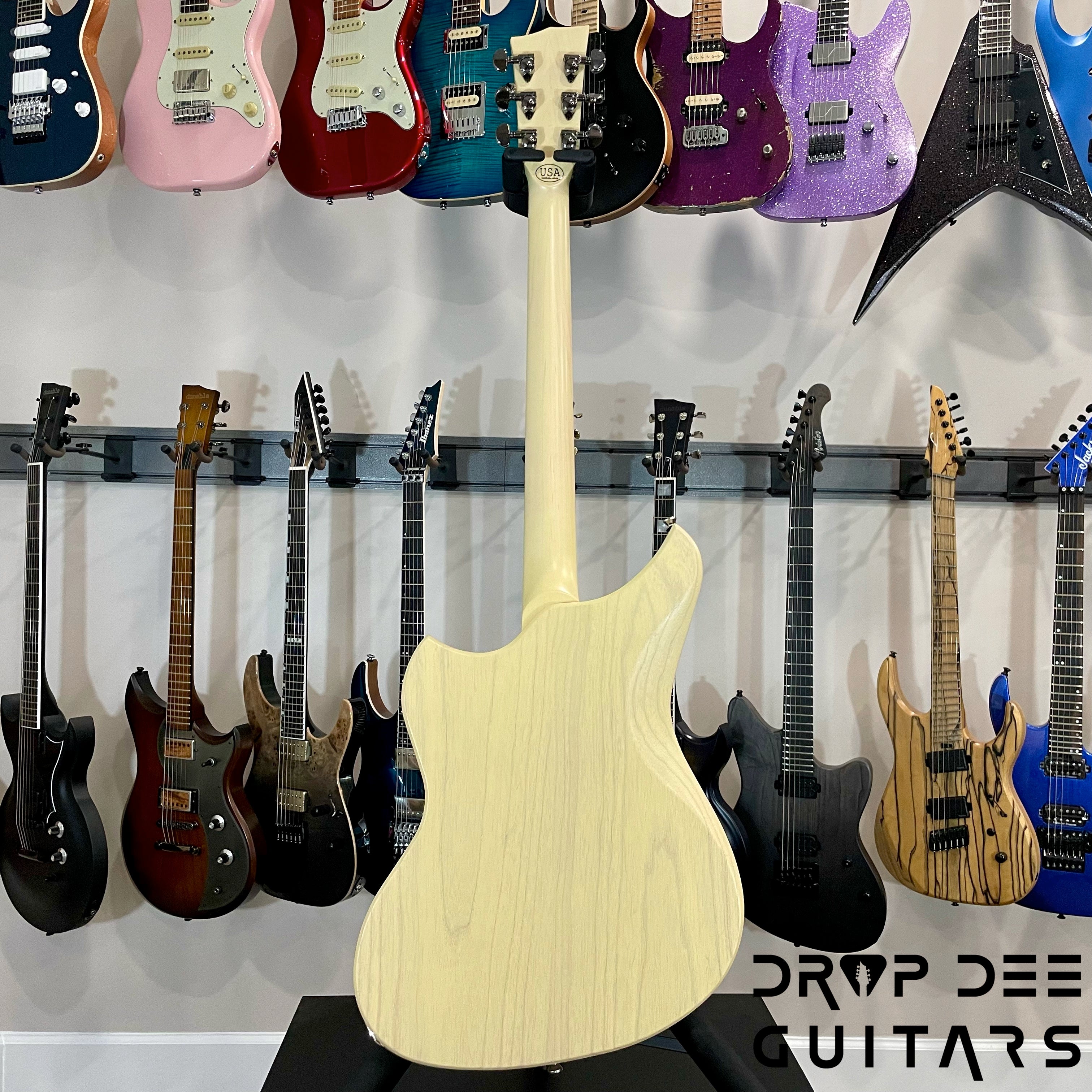 Dunable USA Custom Shop Yeti Electric Guitar w/ Case