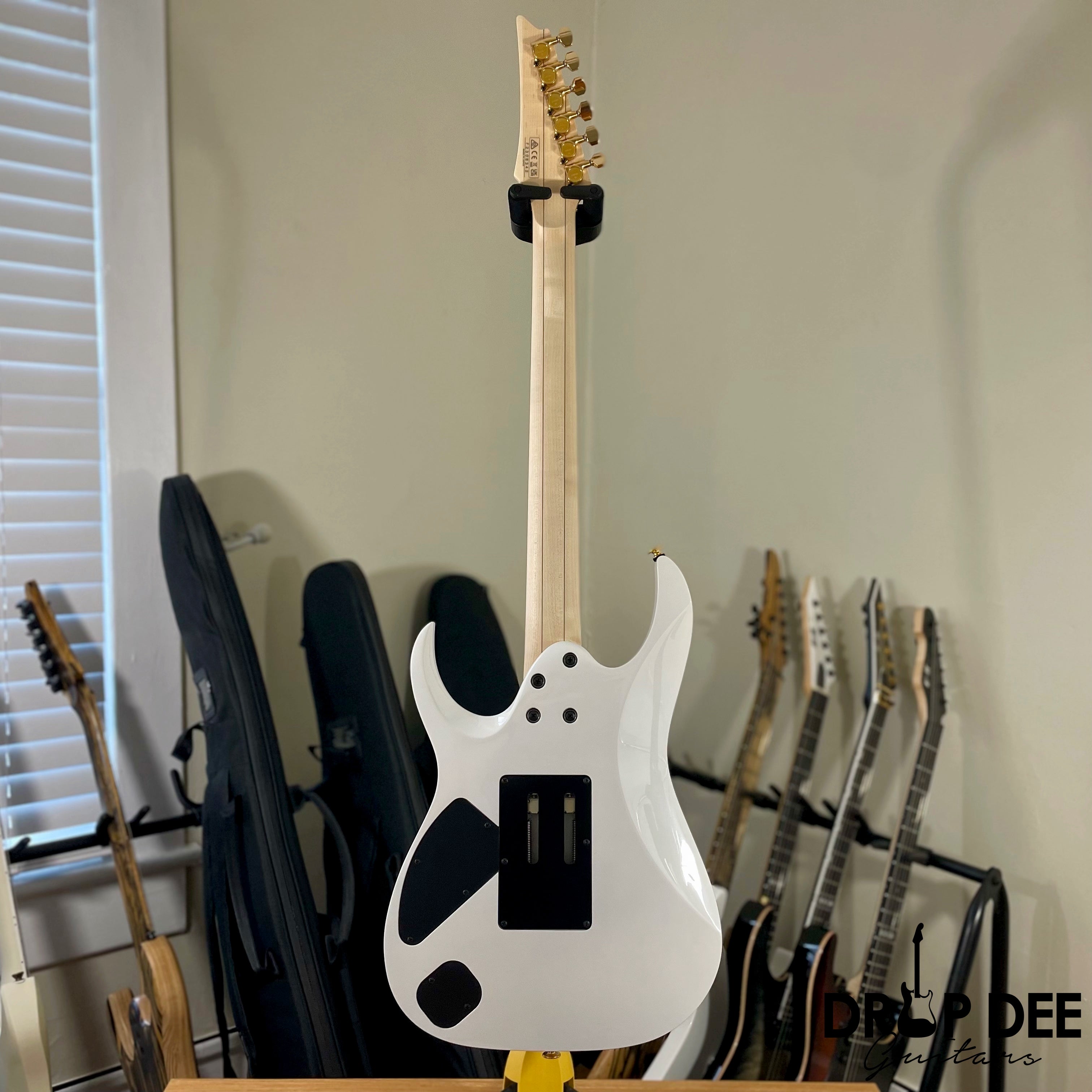 Ibanez Axe Lab Design RGA622XH Electric Guitar w/ Case - White