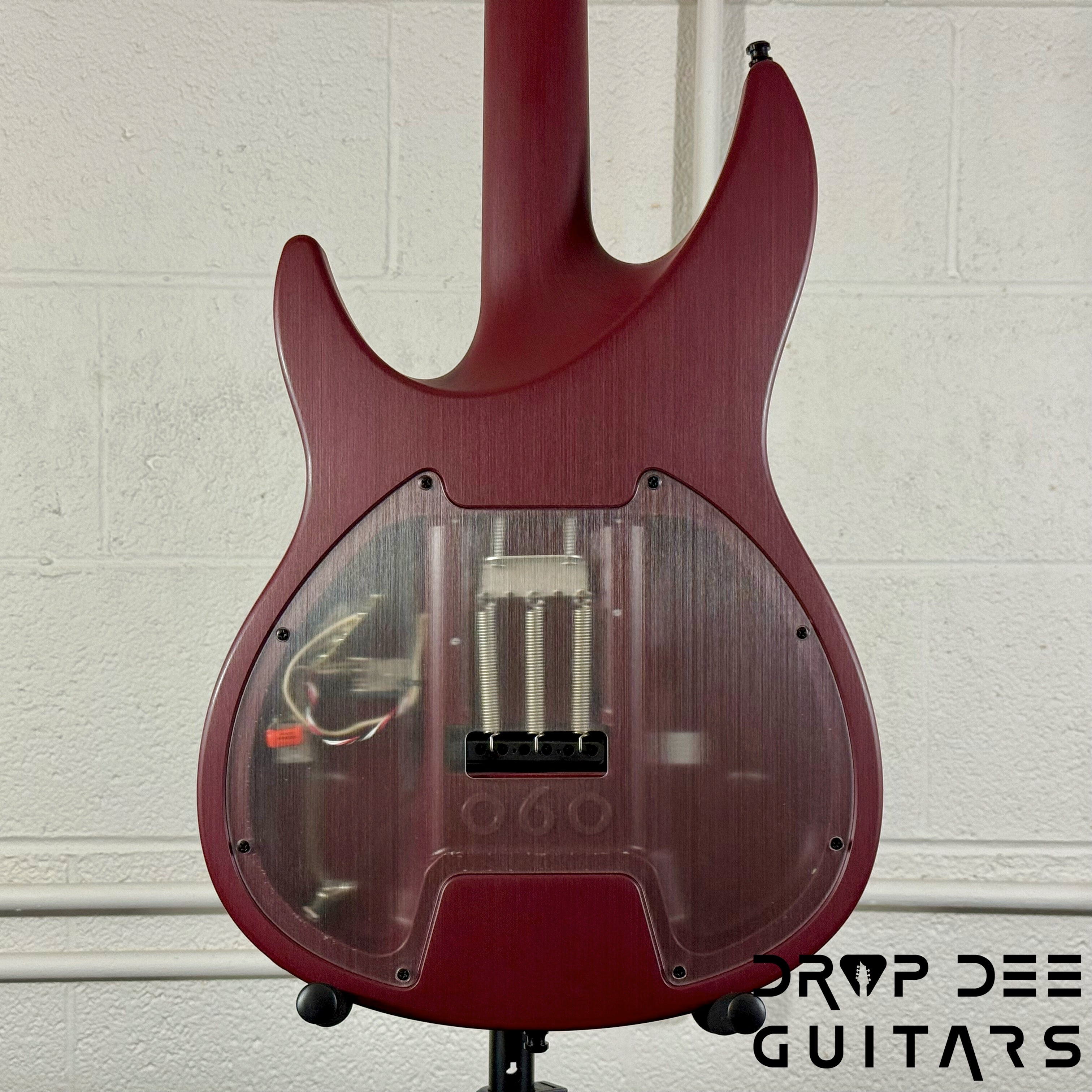 Aristides 060 Trem Electric Guitar w/ Bag - Red