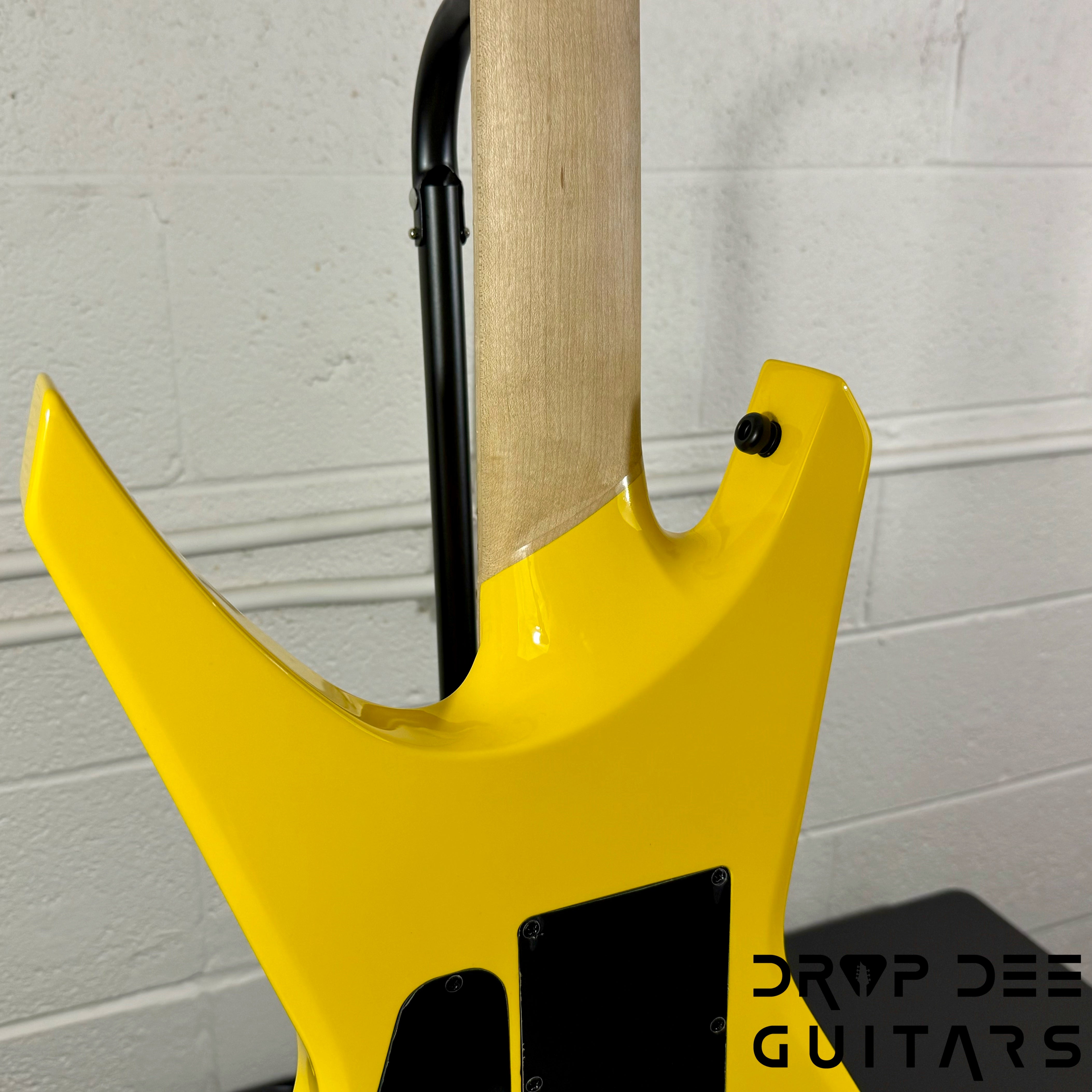 Jackson Pro Series Dave Davidson Signature WR7 Baritone 7-String Electric Guitar w/ Bag - Ferrari Yellow