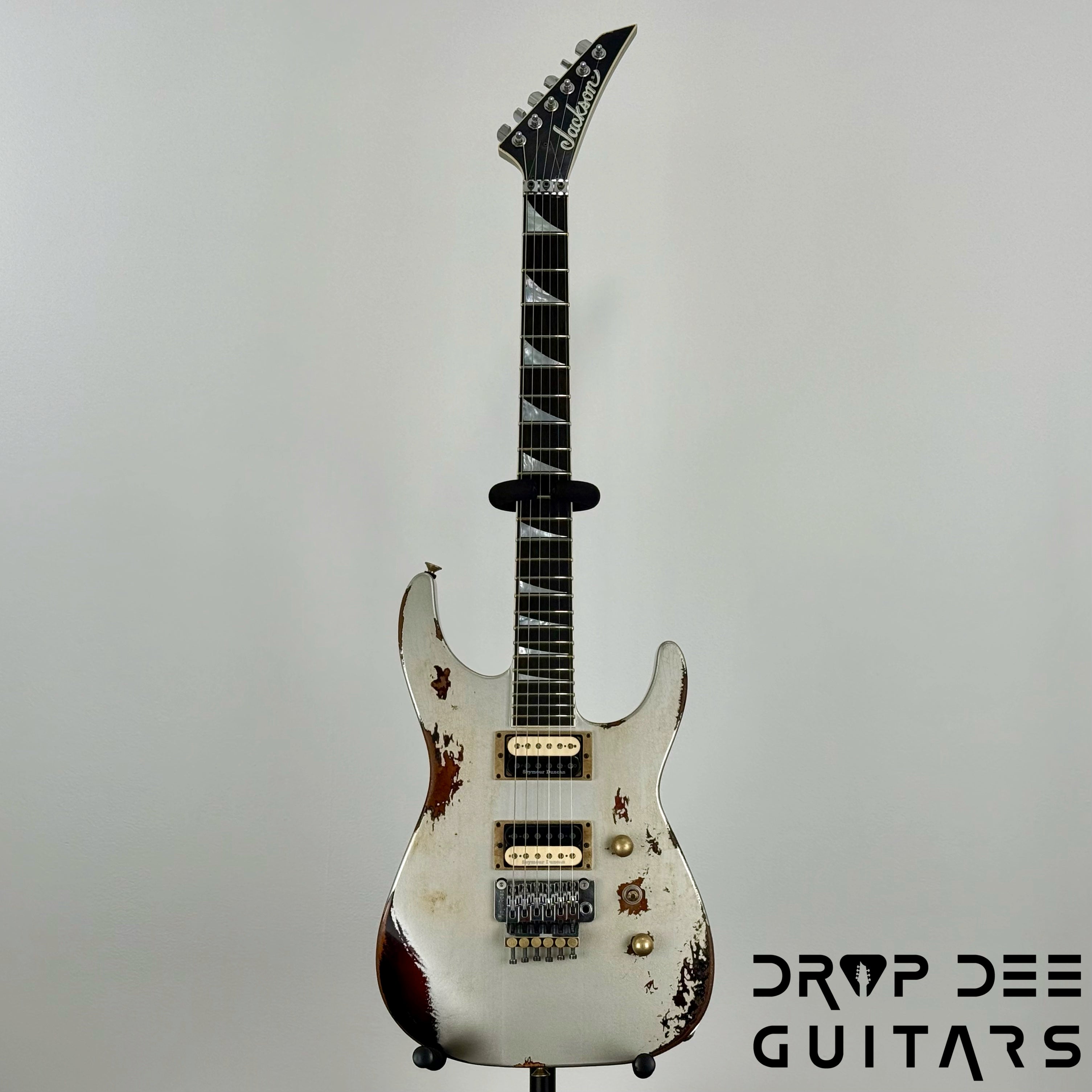 Jackson USA Custom Shop Special Edition Soloist Electric Guitar w/ Case - Inca Silver Over 3 Tone Sunburst