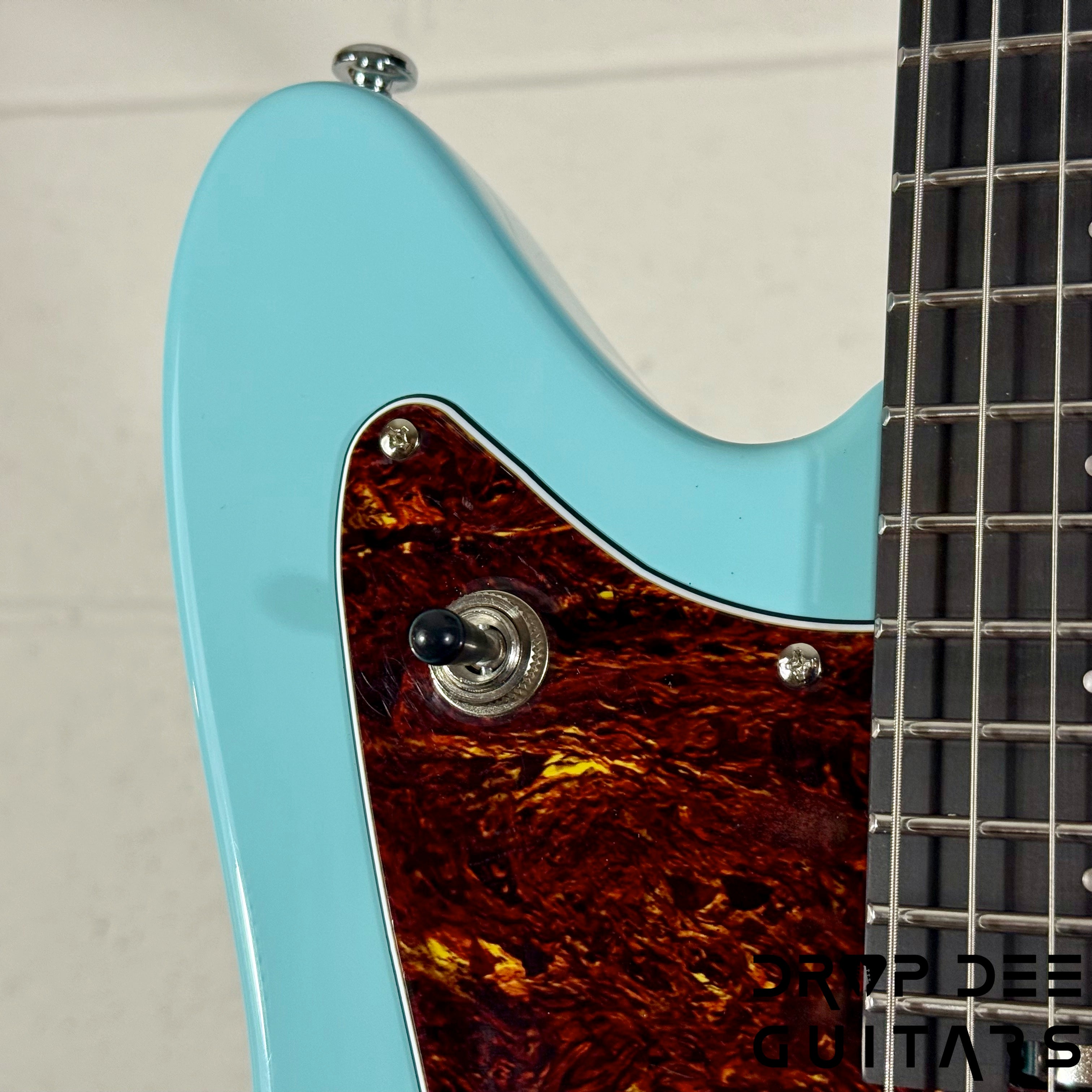 Balaguer 10th Anniversary Growler Classic Electric Guitar w/ Case - Sky Blue Gloss