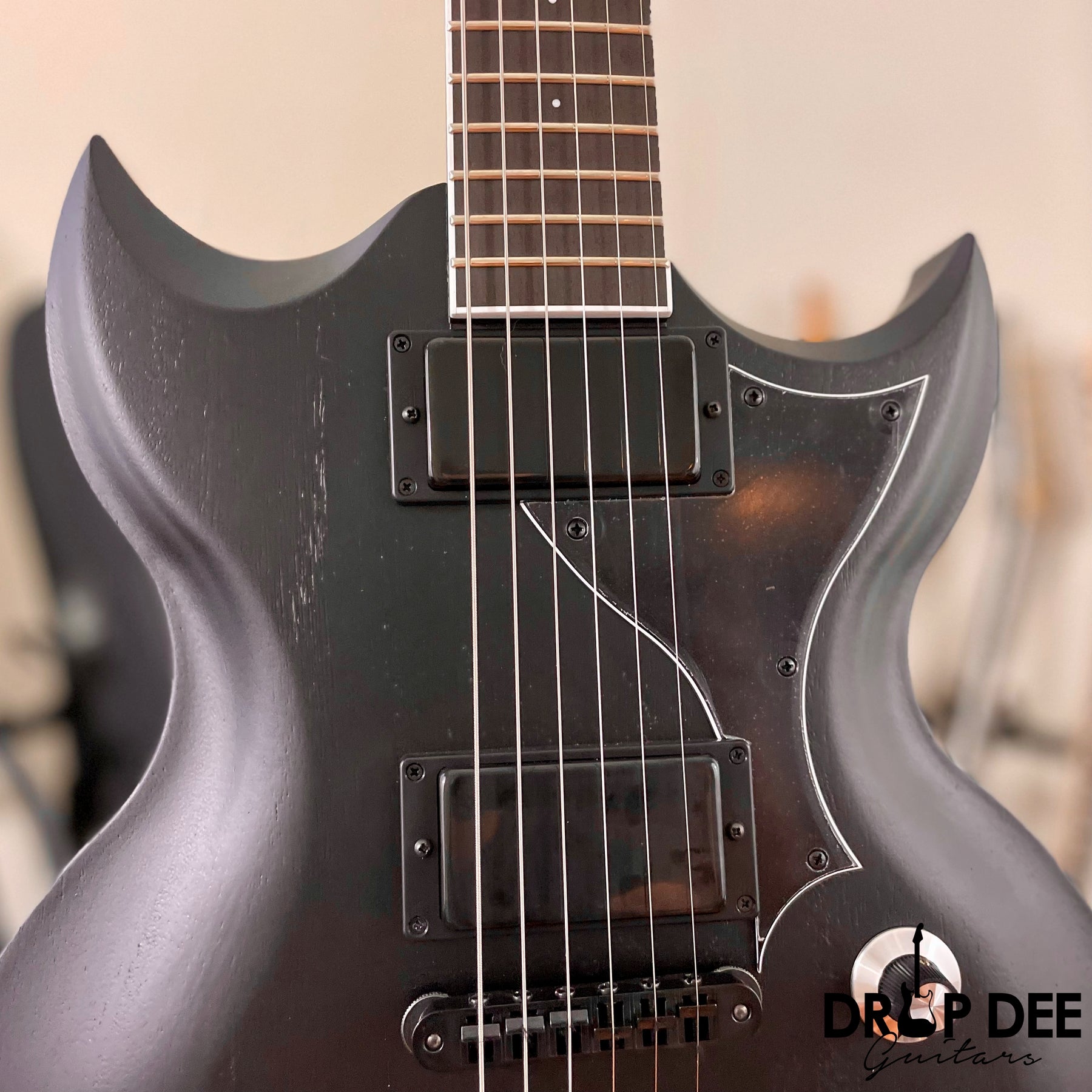 Dunable USA Custom Shop Minotaur Electric Guitar w/ Case