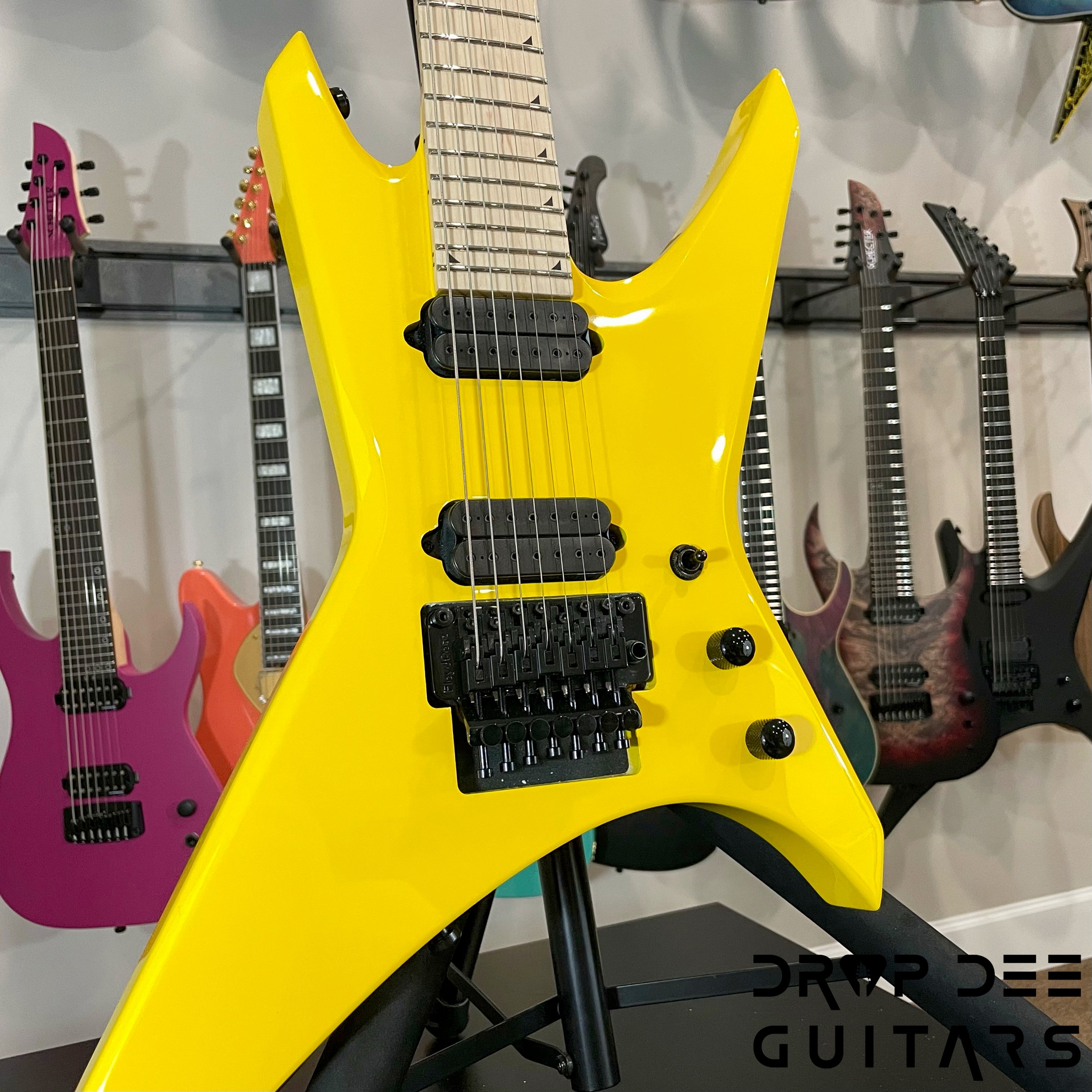 Jackson Pro Series Dave Davidson Signature WR7 Baritone 7-String Electric Guitar w/ Bag