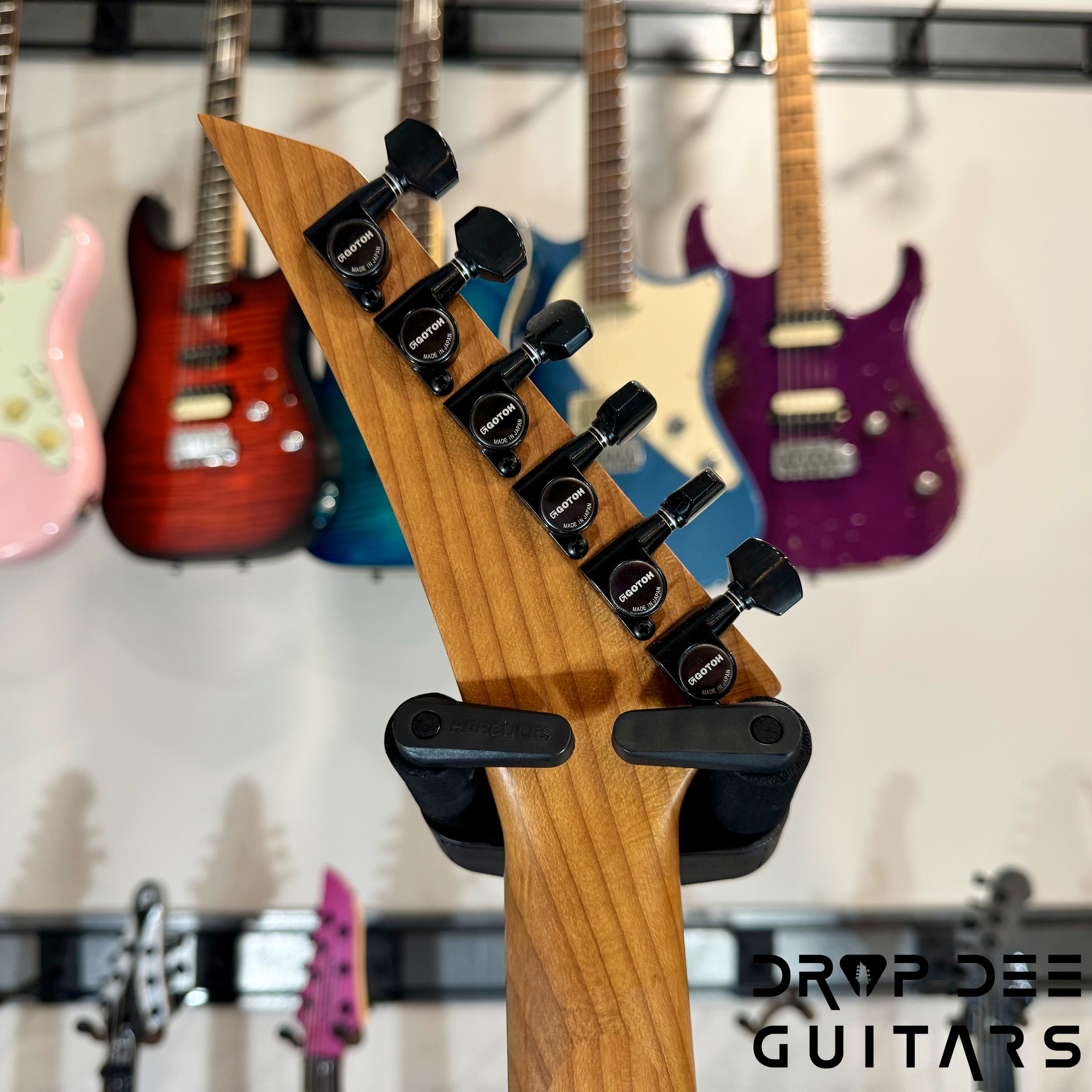 Jackson Custom Shop Kelly Electric Guitar w/ Case