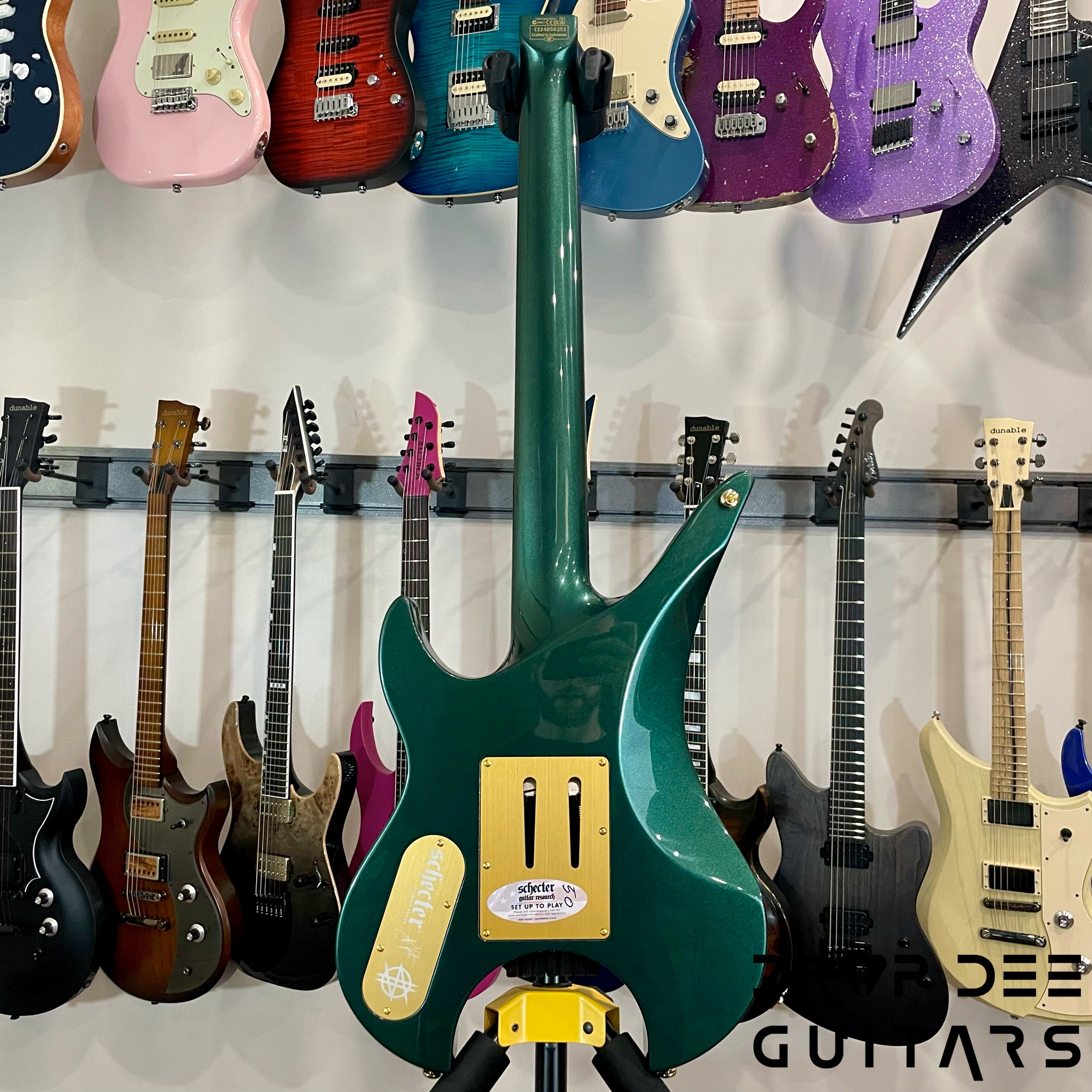 Schecter Synyster Gates Custom-7 TR Baritone Headless 7-String Electric Guitar