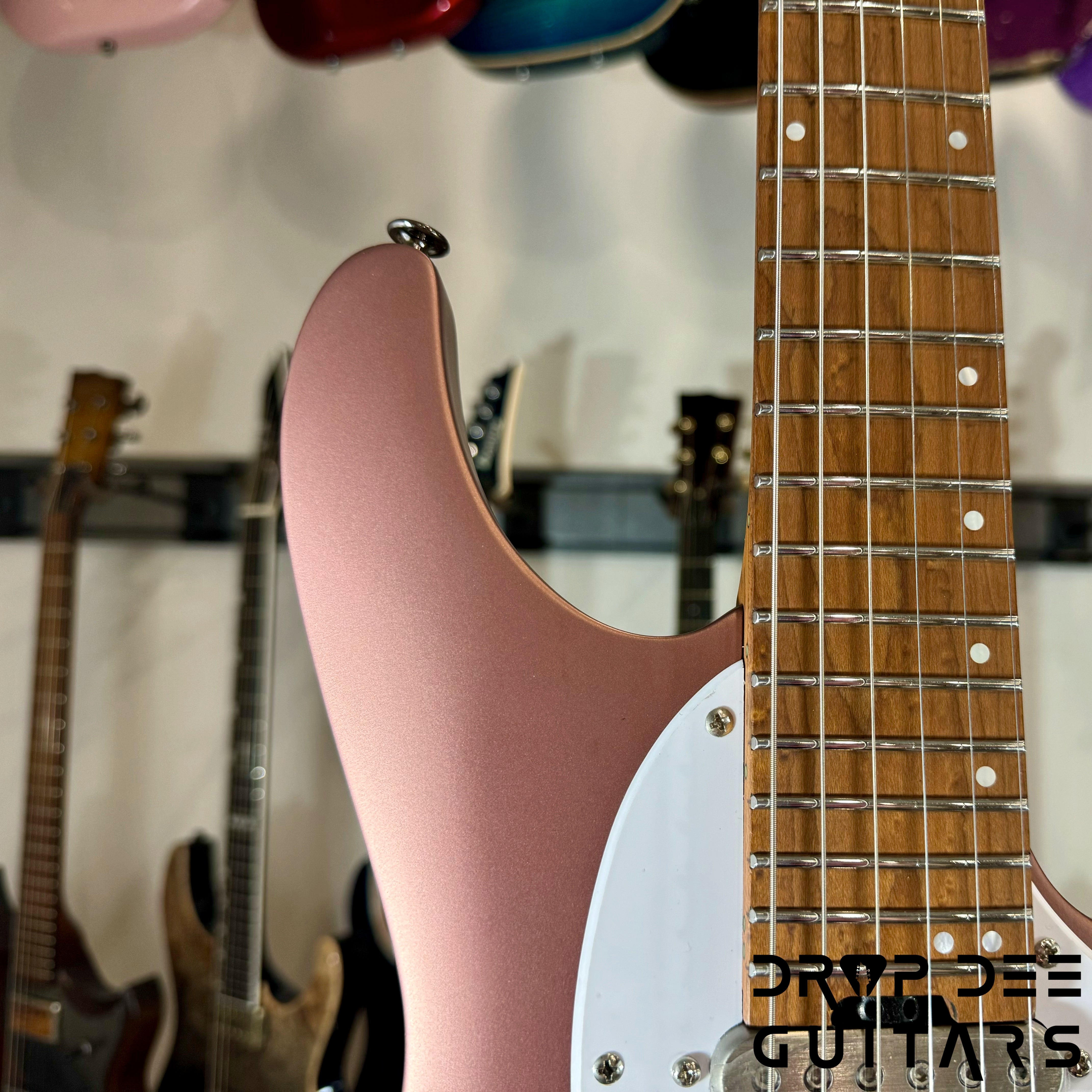 Ibanez Quest Q54W Headless Electric Guitar w/ Bag