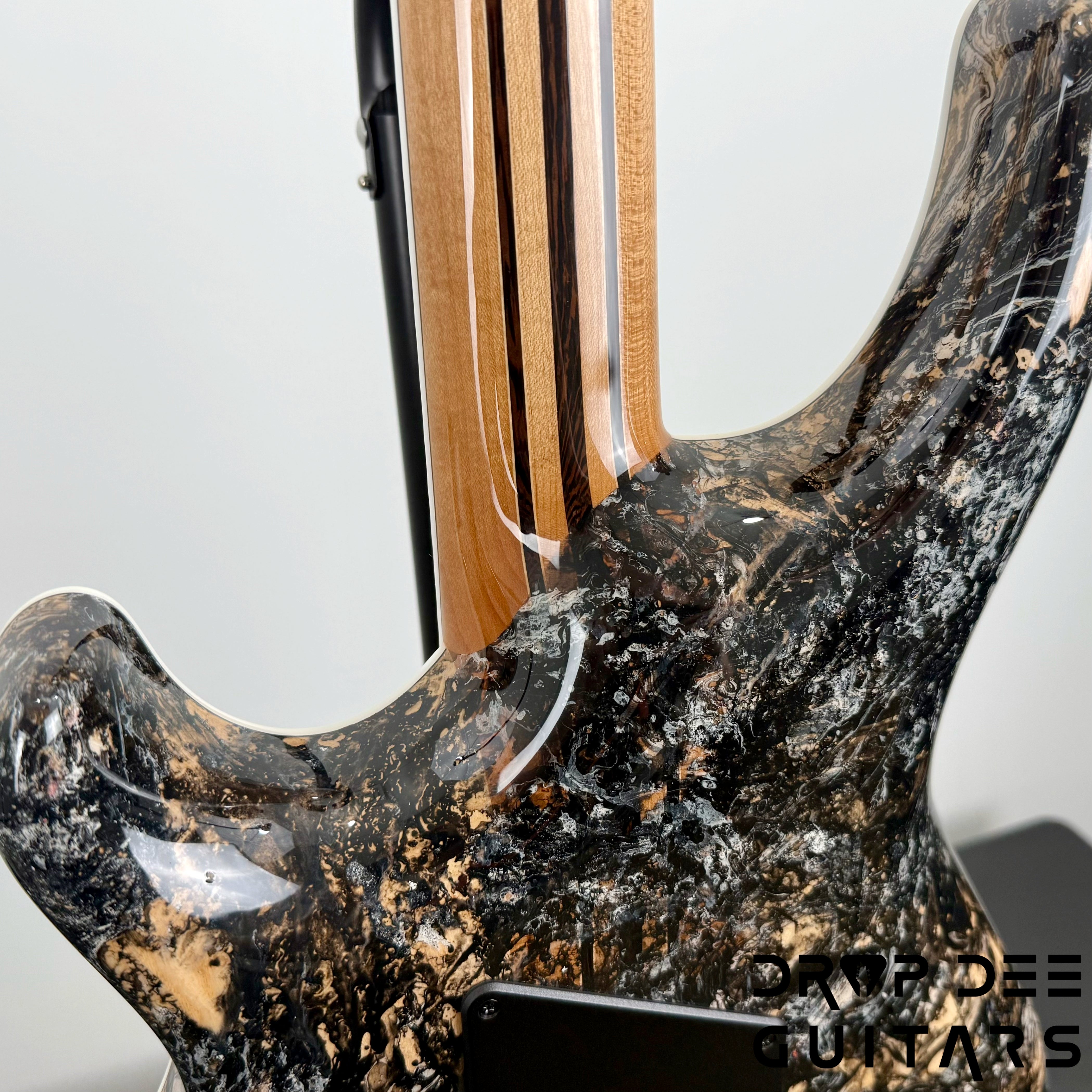 Mayones Regius 4Ever VF 6 Multiscale Evertune Electric Guitar w/ Case - Black Gold Mercury Swirl