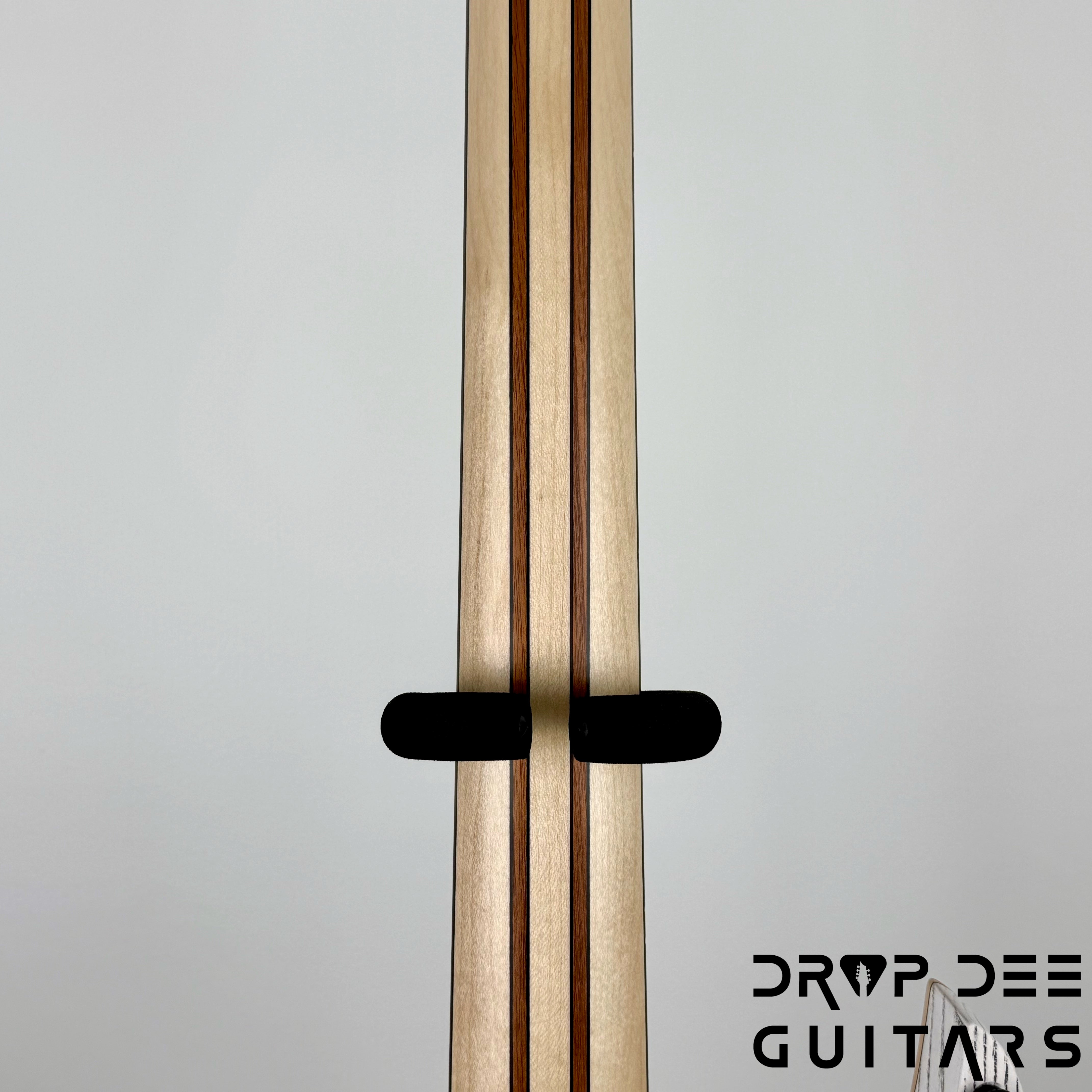 Infinia Neptune 7 Baritone Headless 7-String Electric Guitar w/ Bag - Shell Pink