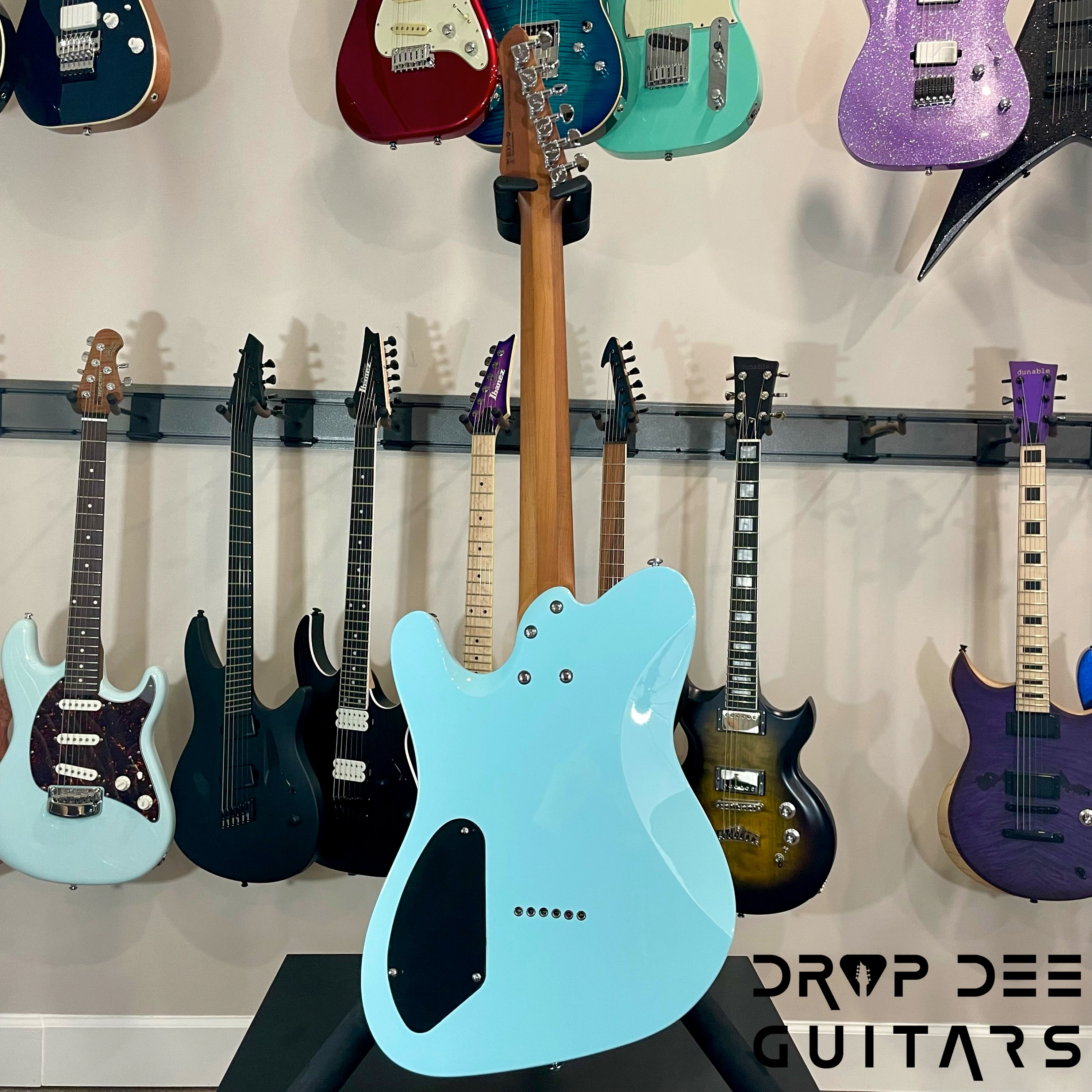 Balaguer Standard Series Thicket Electric Guitar w/ Bag