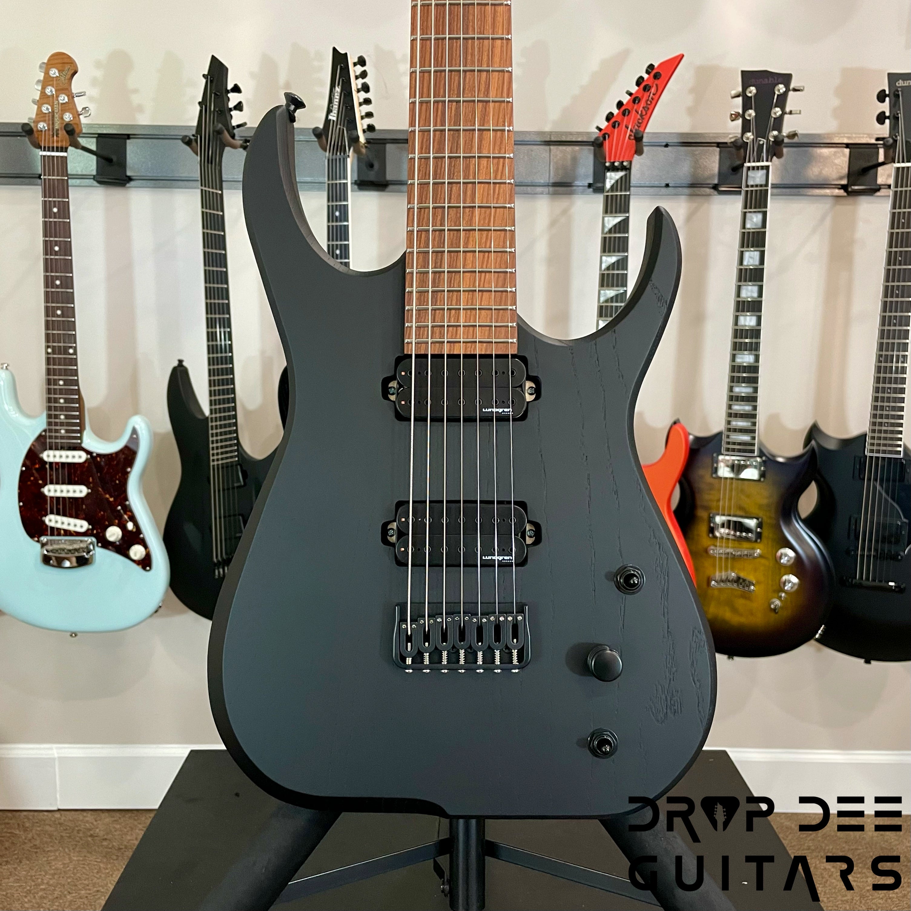 Skervesen Raptor 7 7-String Electric Guitar w/ Case