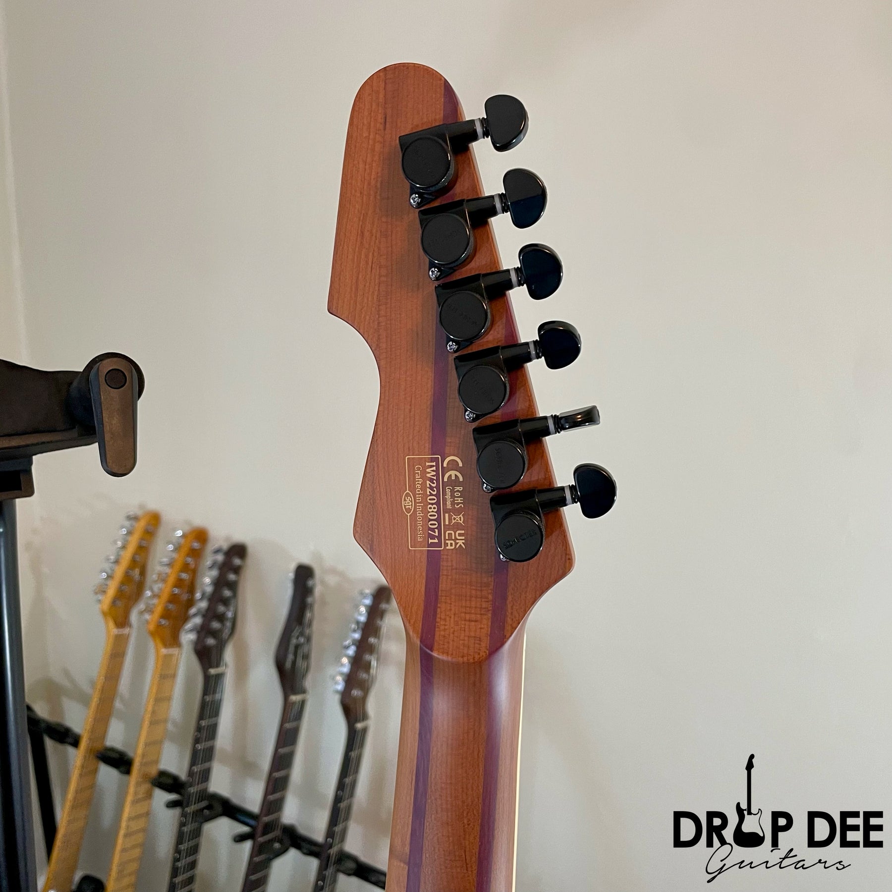 Schecter Avenger Exotic Electric Guitar