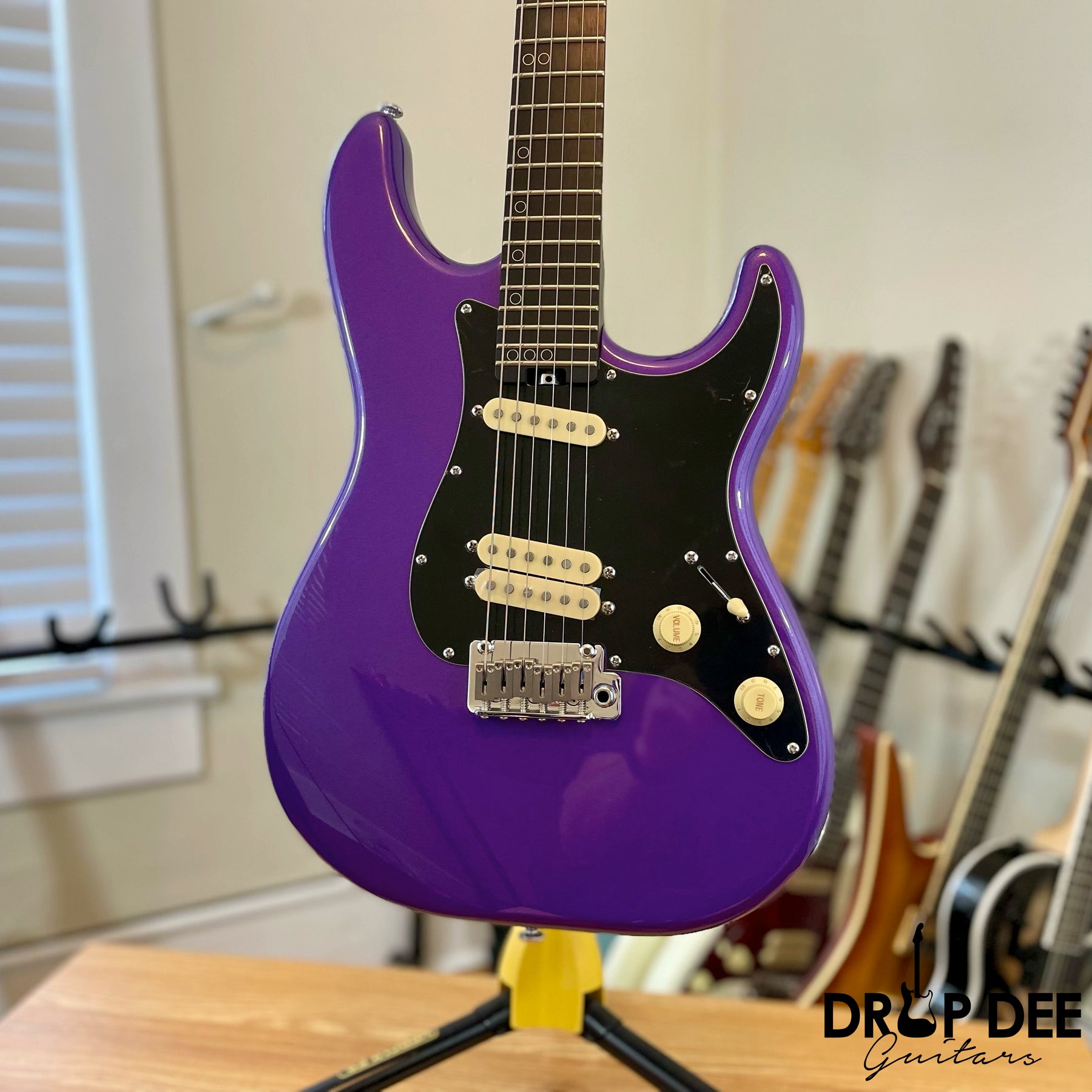 Schecter MV-6 Electric Guitar