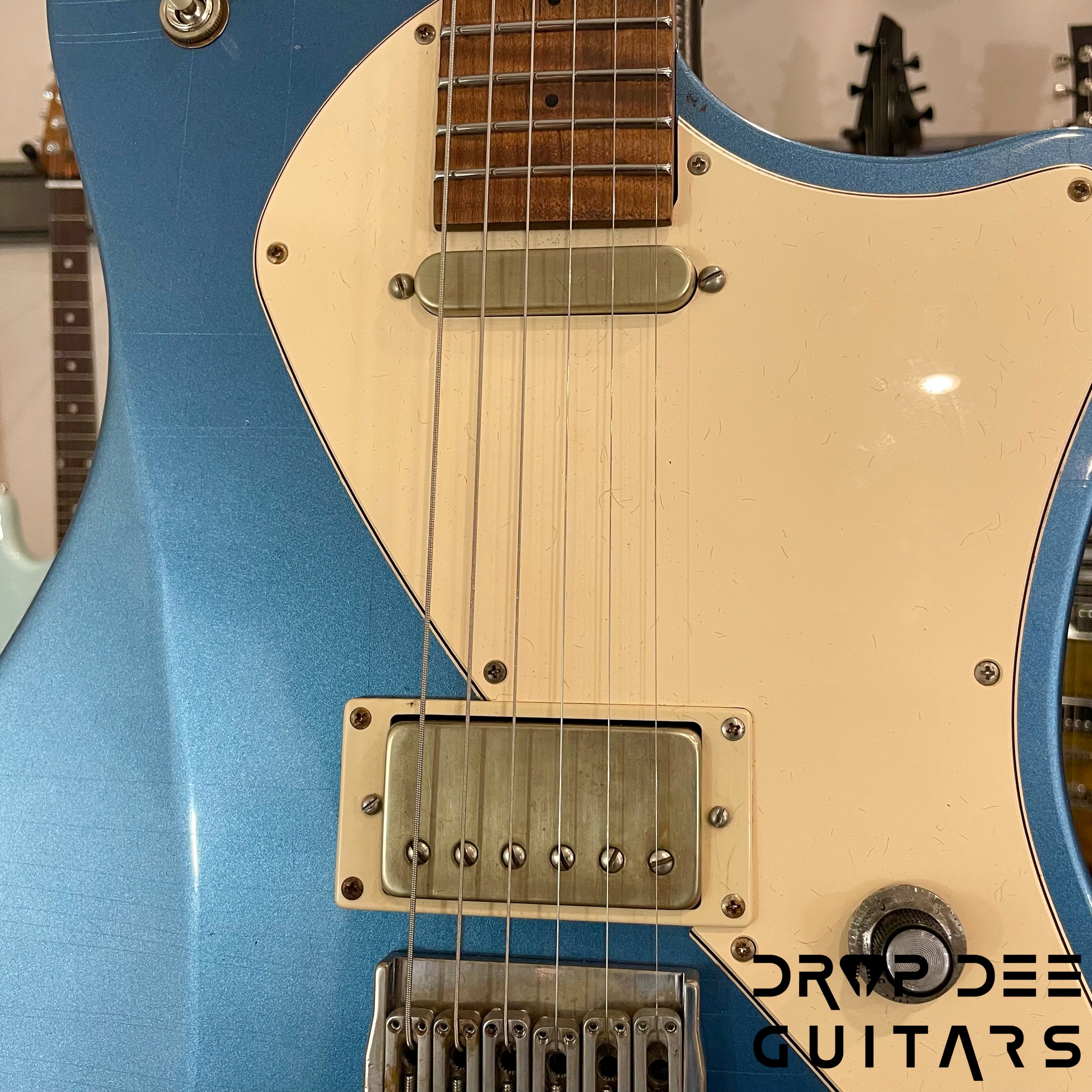 Balaguer USA Heritage Espada Electric Guitar w/ Case - Nitro Aged Pelham Blue Finish
