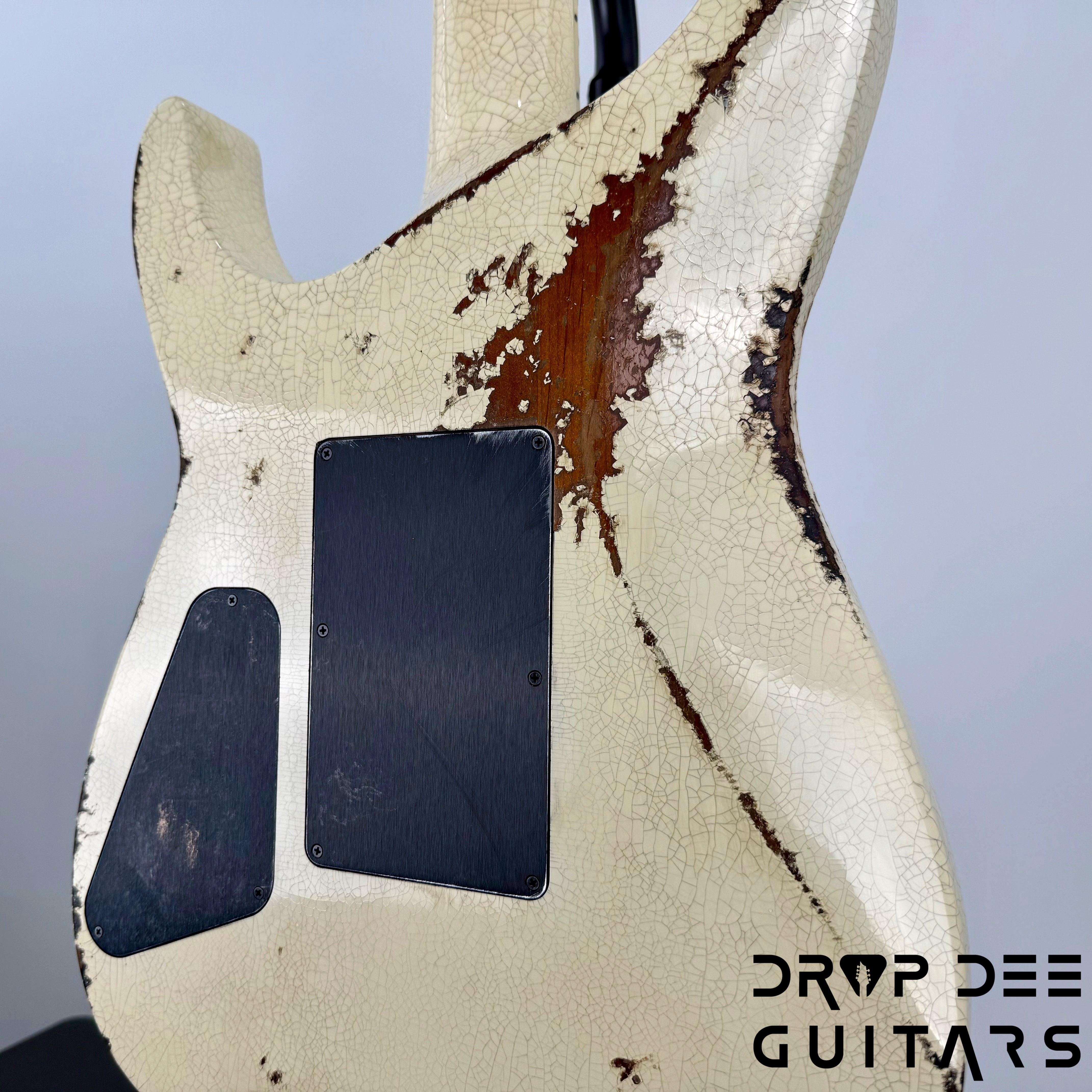 Jackson USA Custom Shop Special Edition Soloist Electric Guitar w/ Case - Vanilla Shake Over 3 Tone Sunburst