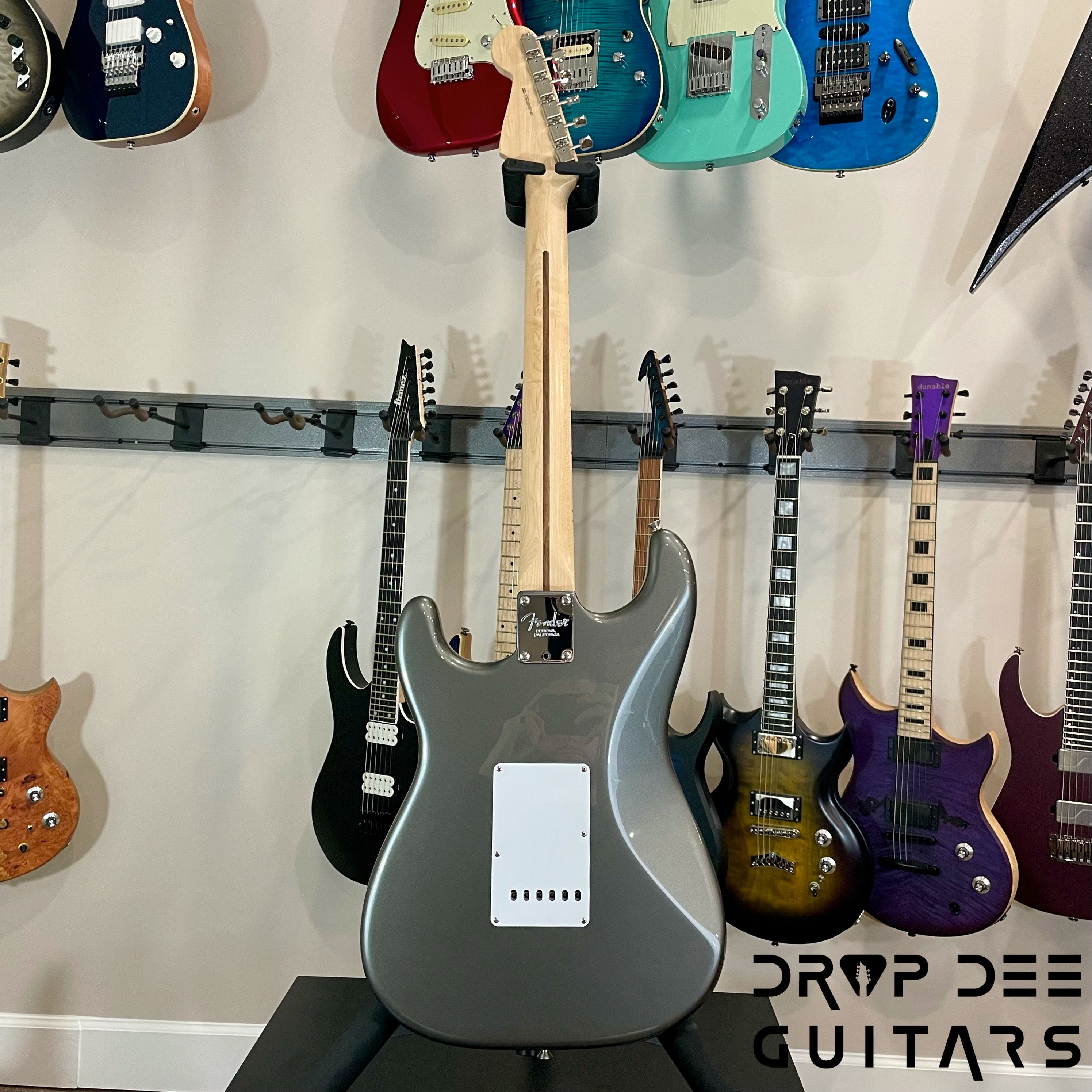 Fender Eric Clapton Stratocaster Electric Guitar w/ Case