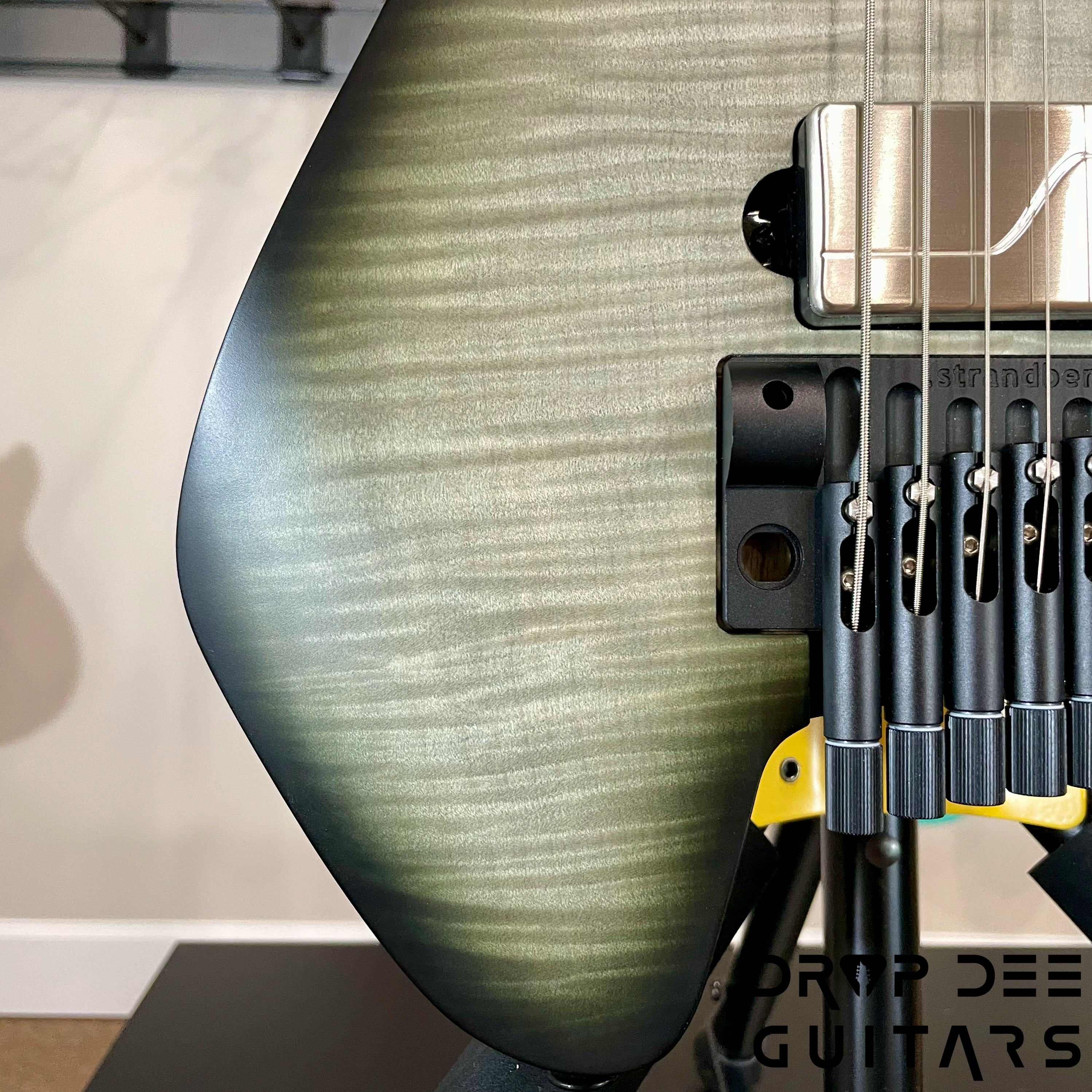 Strandberg Boden Prog NX 7 Headless Multiscale 7-String Electric Guitar w/ Bag - Charcoal Black