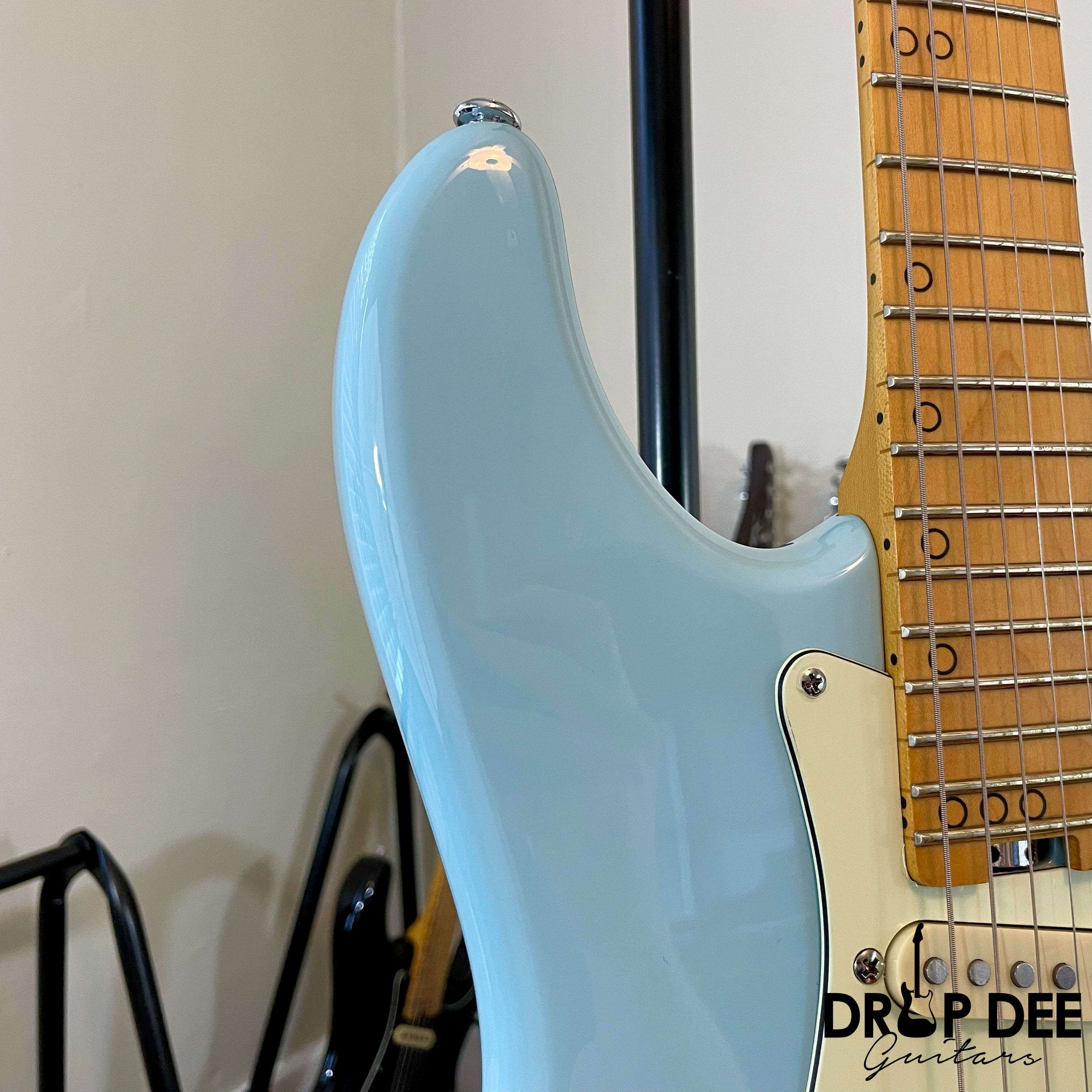 Schecter MV-6 Electric Guitar