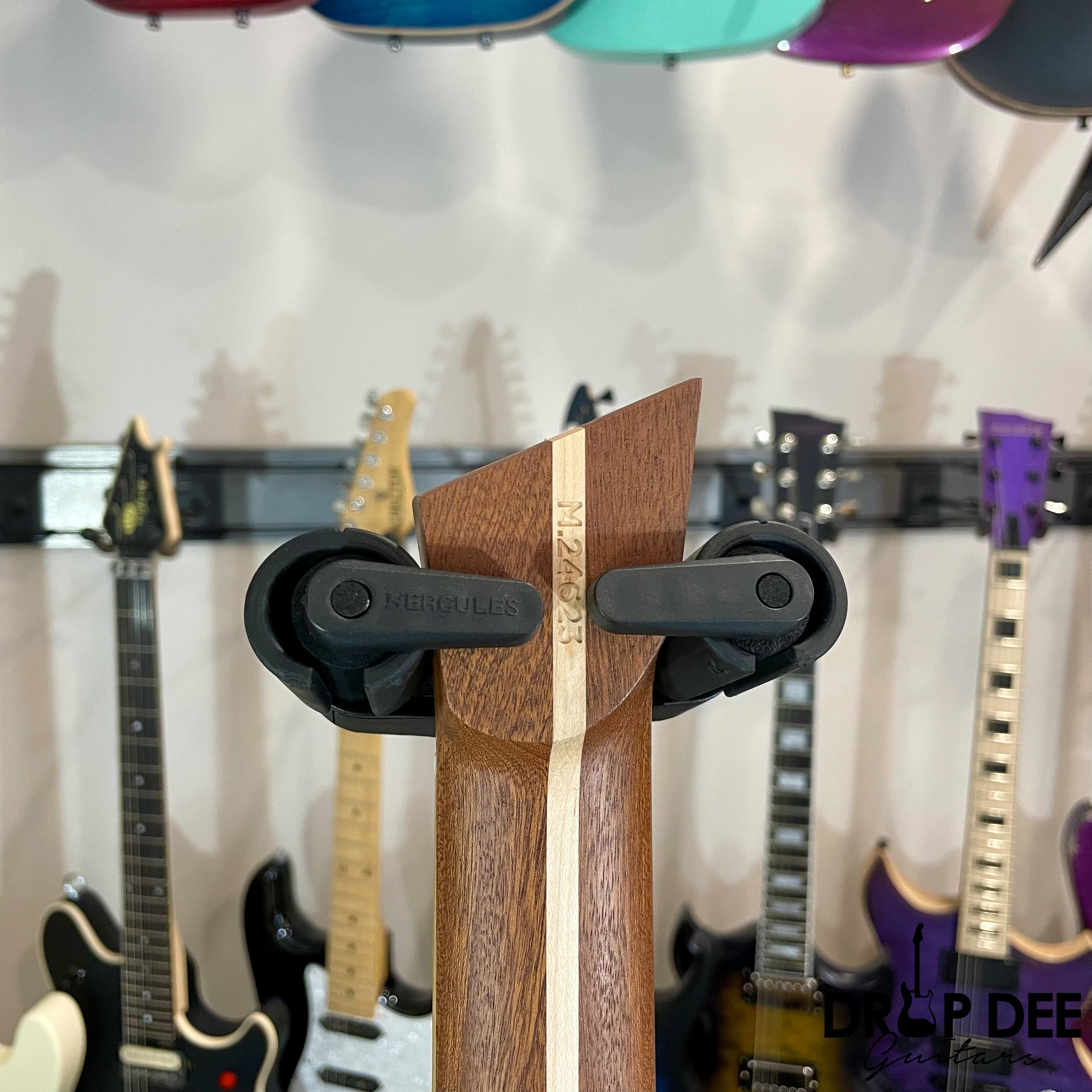 OD Guitars Minerva Headless Multi-Scale Electric Guitar w/ Case - Mid Burst