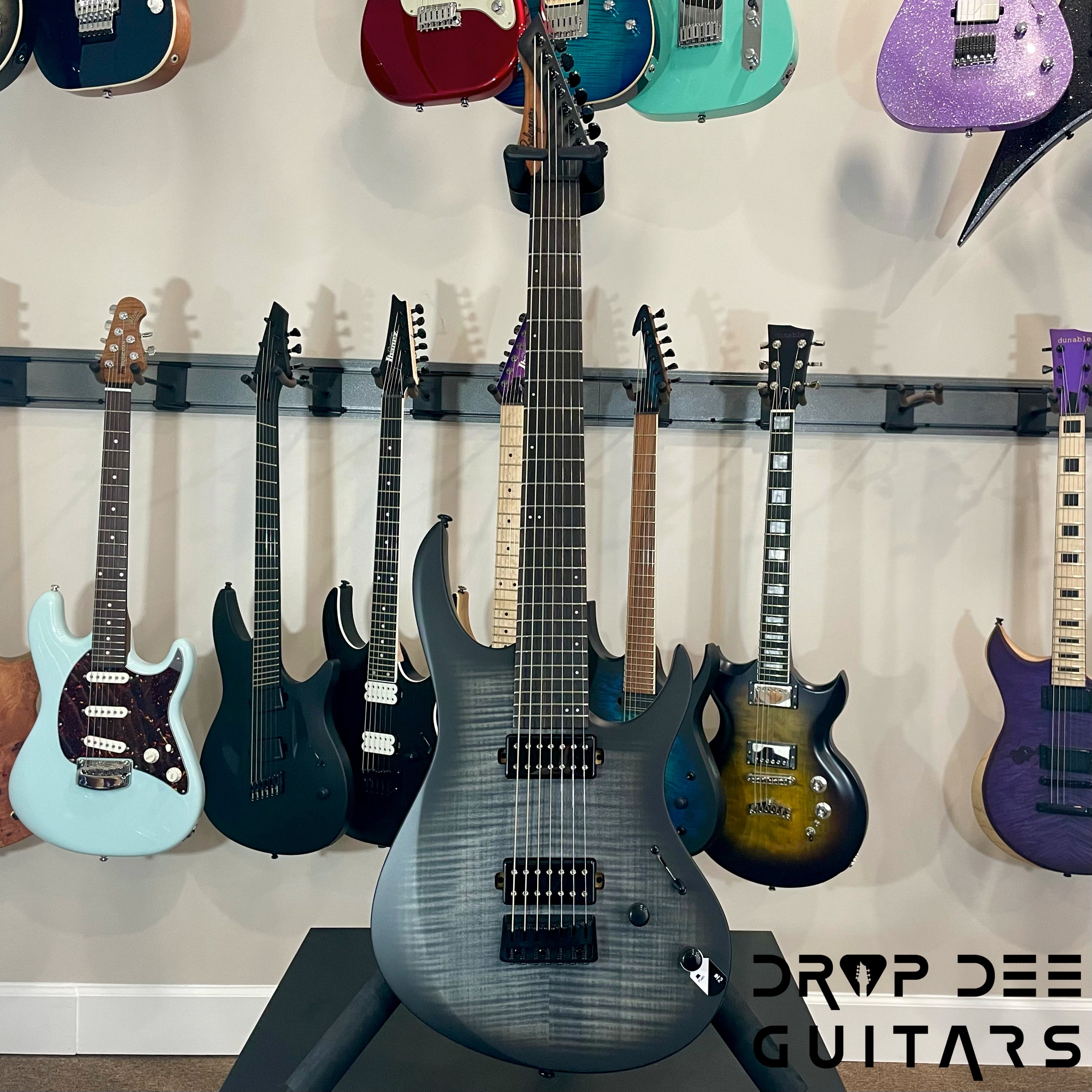 Balaguer Standard Series Diablo Baritone 7-String Electric Guitar w/ Bag