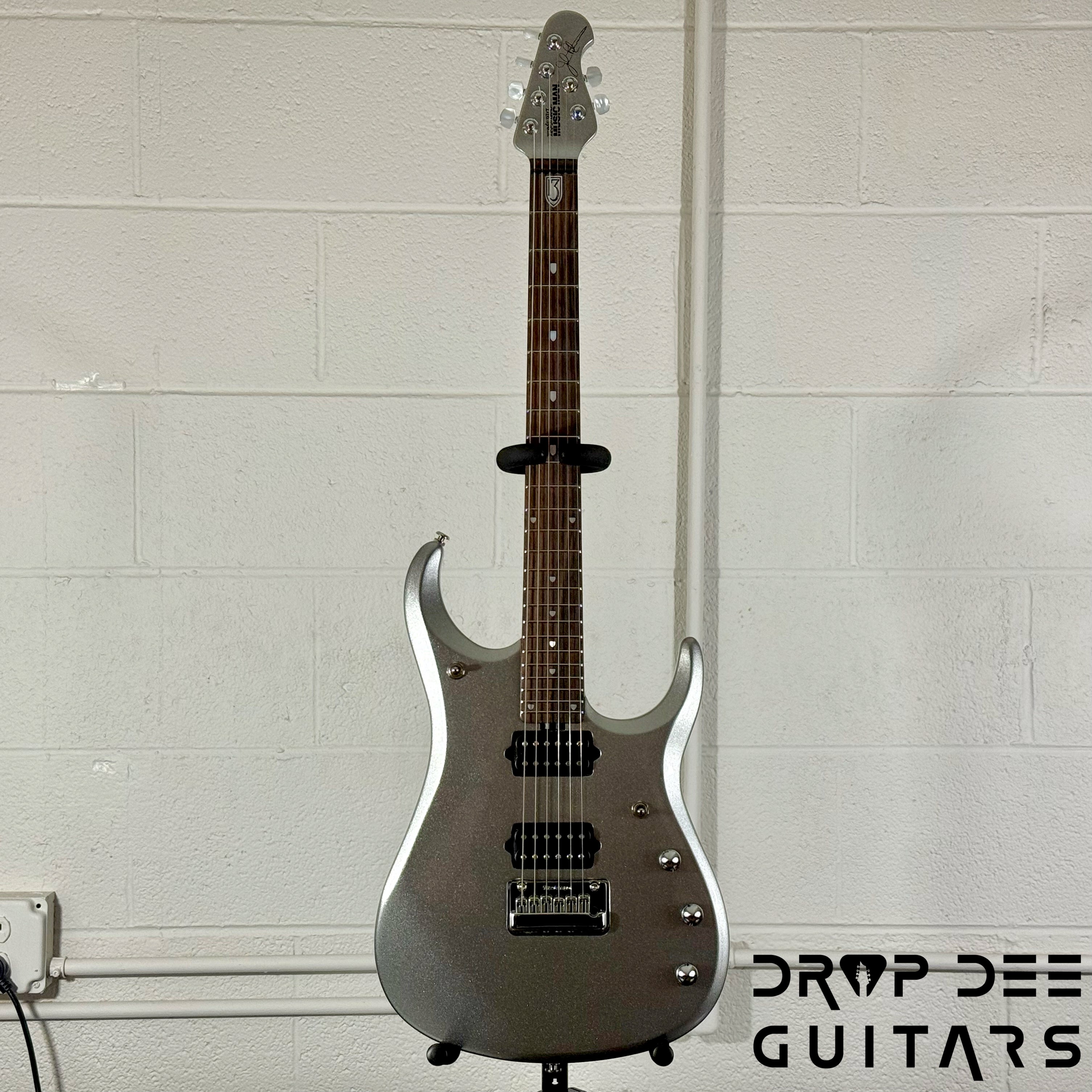 Ernie Ball Music Man JP13 6 Electric Guitar w/ Case - Platinum Silver