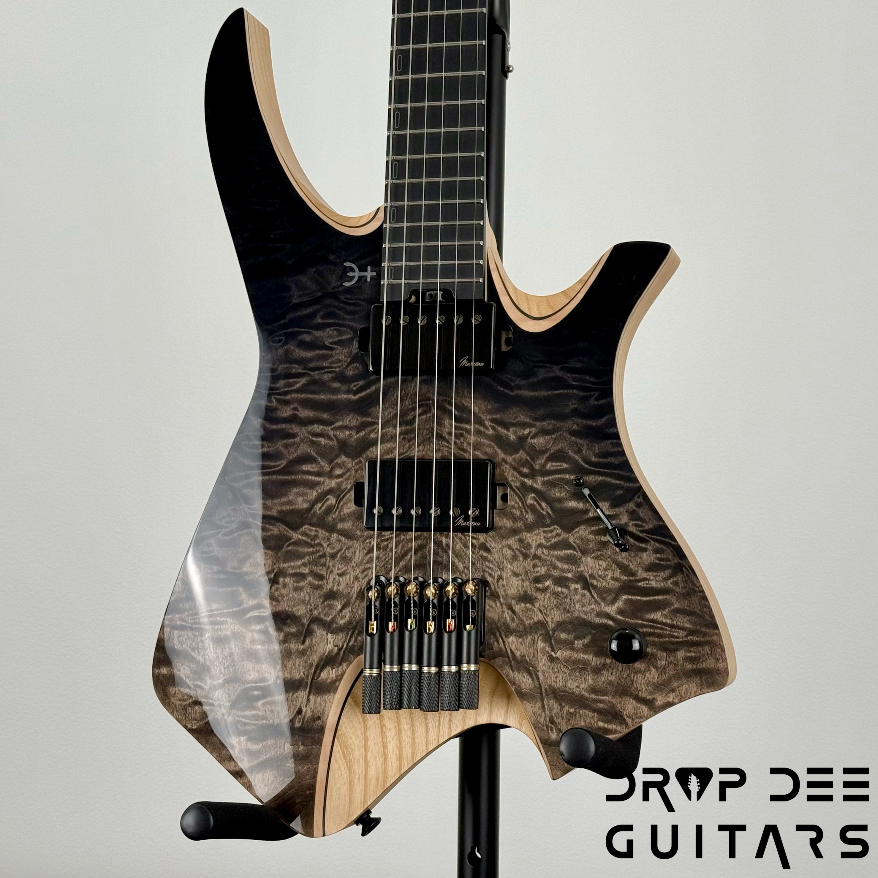 Infinia Neptune Headless Electric Guitar w/ Bag - Obsidian Black