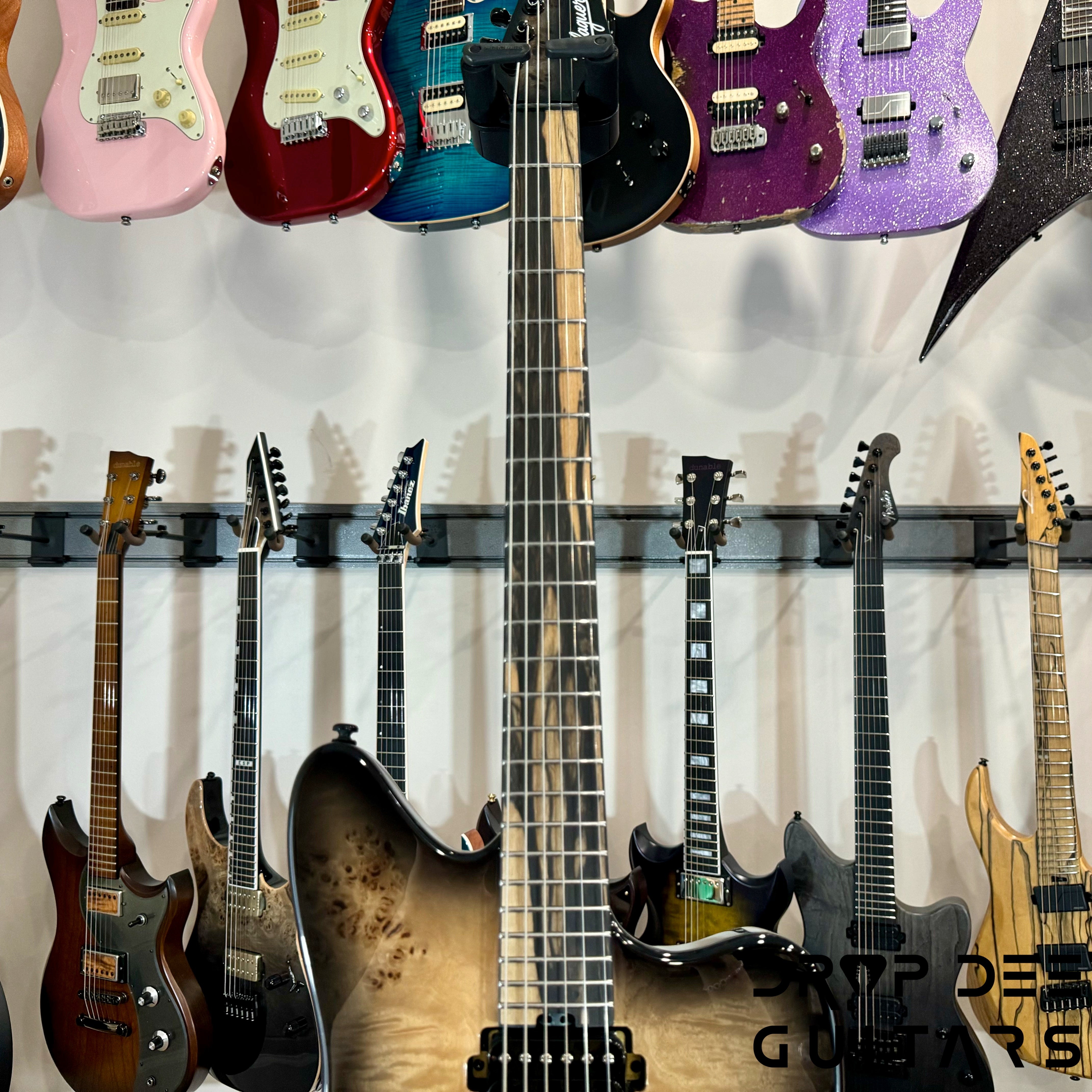 Balaguer DDG Exclusive Select Series Growler Baritone Electric Guitar w/ Bag (1943)