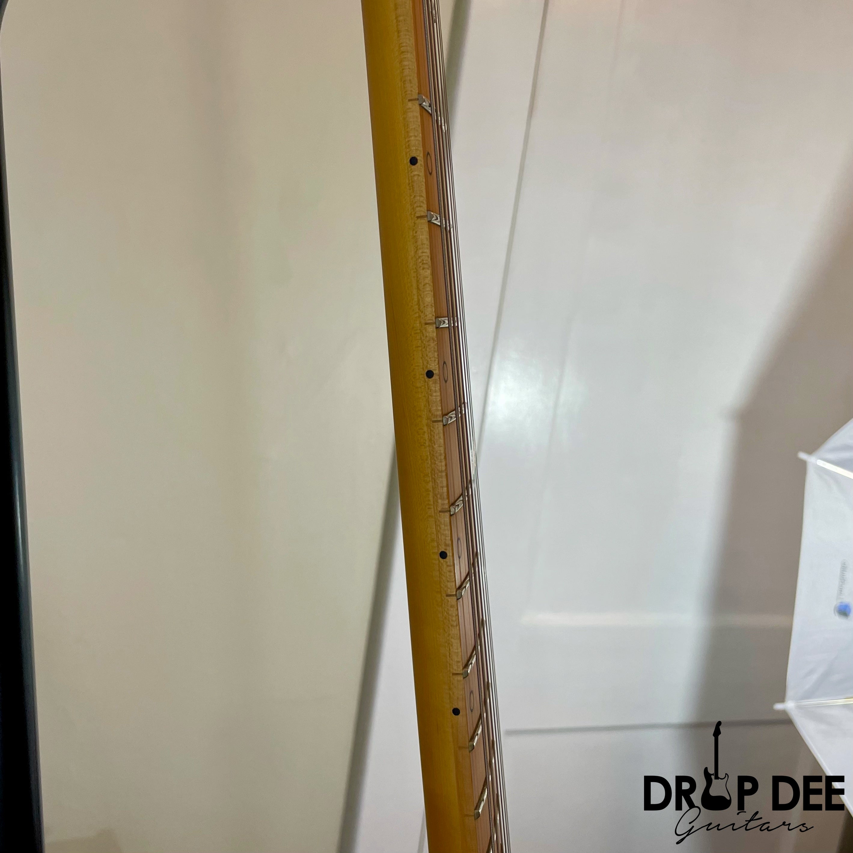 Schecter MV-6 Electric Guitar - Gloss Black