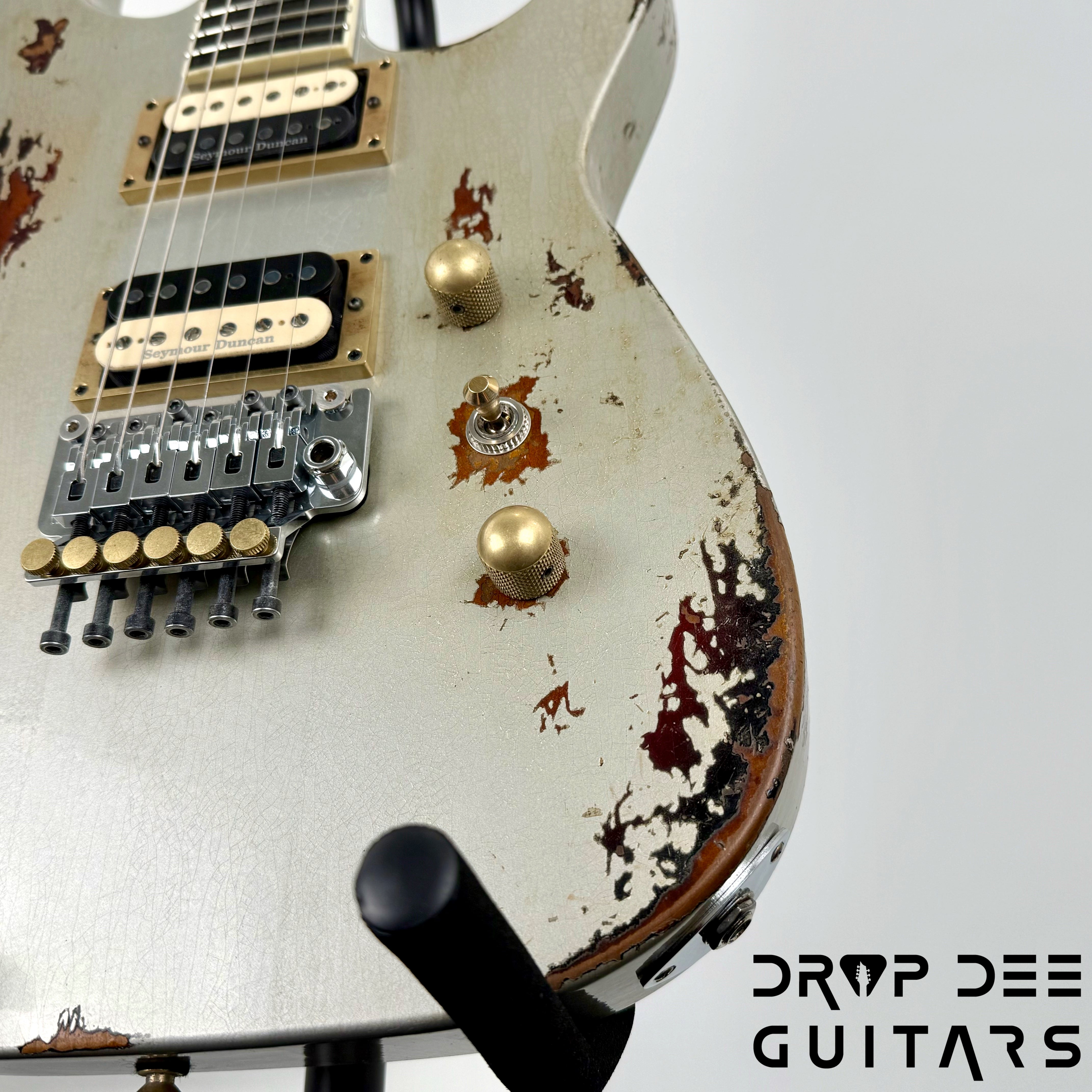 Jackson USA Custom Shop Special Edition Soloist Electric Guitar w/ Case - Inca Silver Over 3 Tone Sunburst