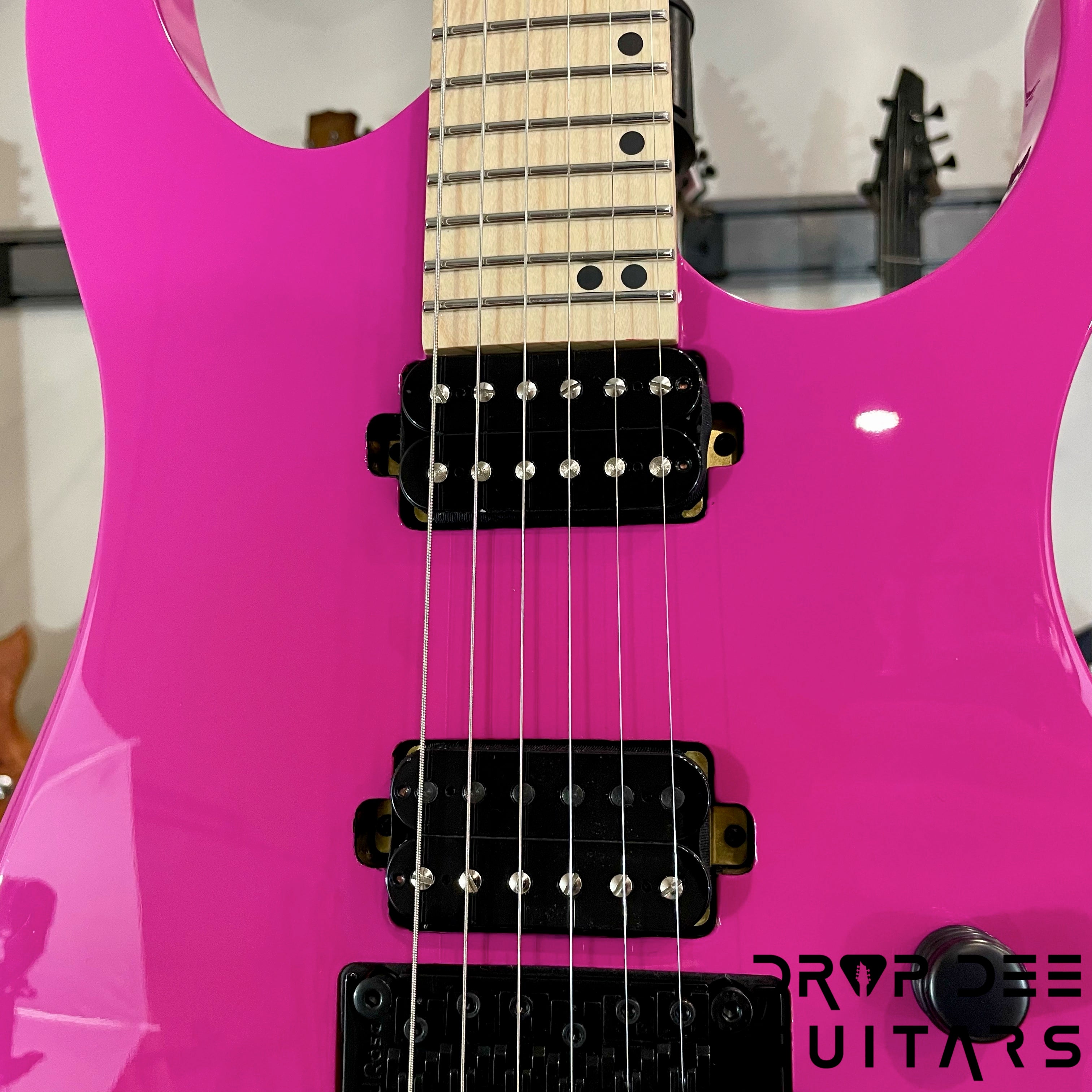 Ormsby Run 18 Hype FR GTR Electric Guitar w/ Bag - Magenta