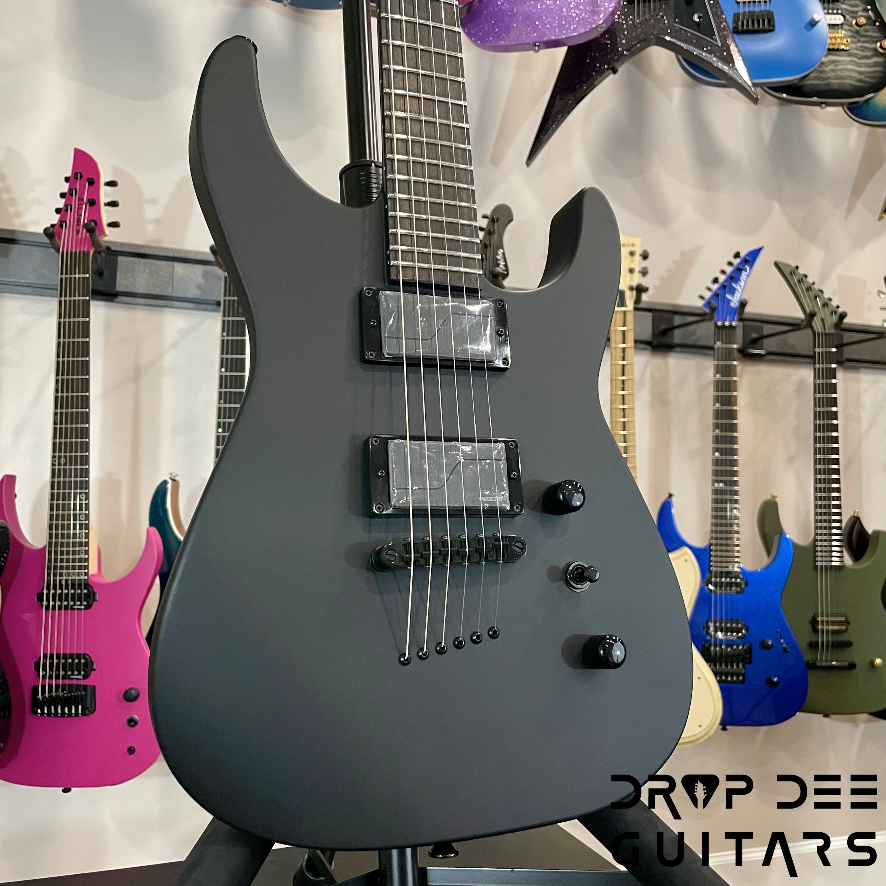 Jackson Custom Shop Soloist Electric Guitar w/ Case - Blackout