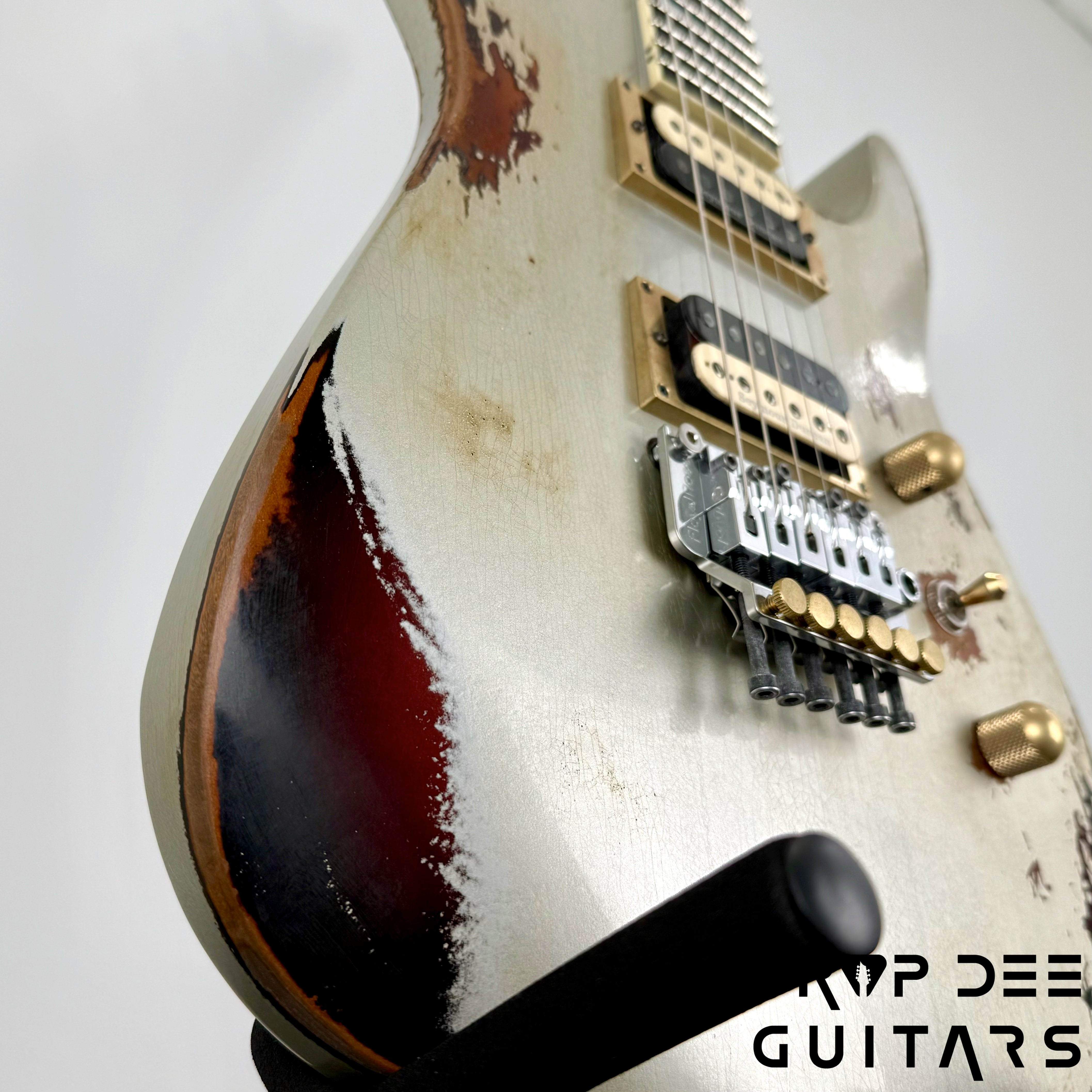 Jackson USA Custom Shop Special Edition Soloist Electric Guitar w/ Case - Inca Silver Over 3 Tone Sunburst