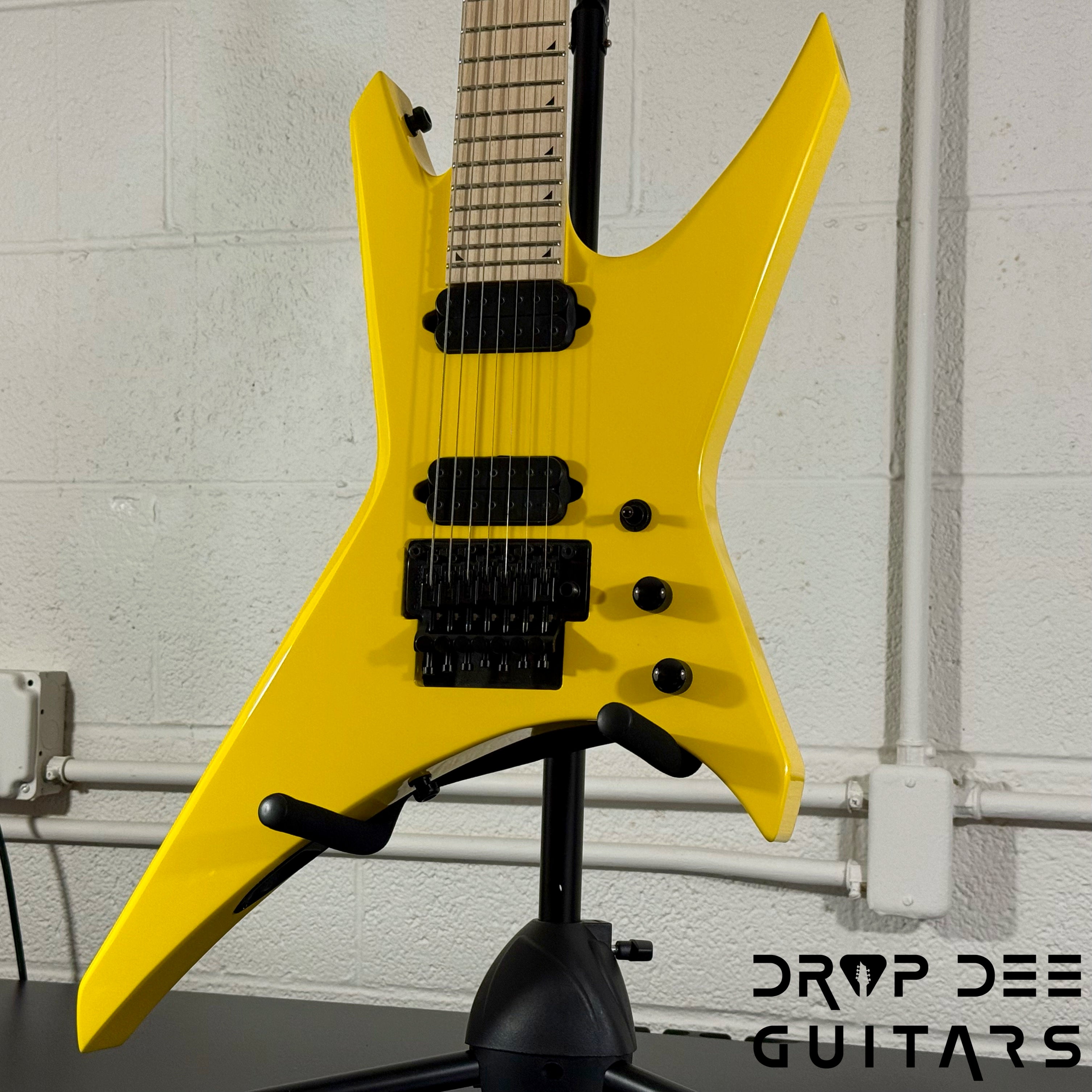 Jackson Pro Series Dave Davidson Signature WR7 Baritone 7-String Electric Guitar w/ Bag - Ferrari Yellow