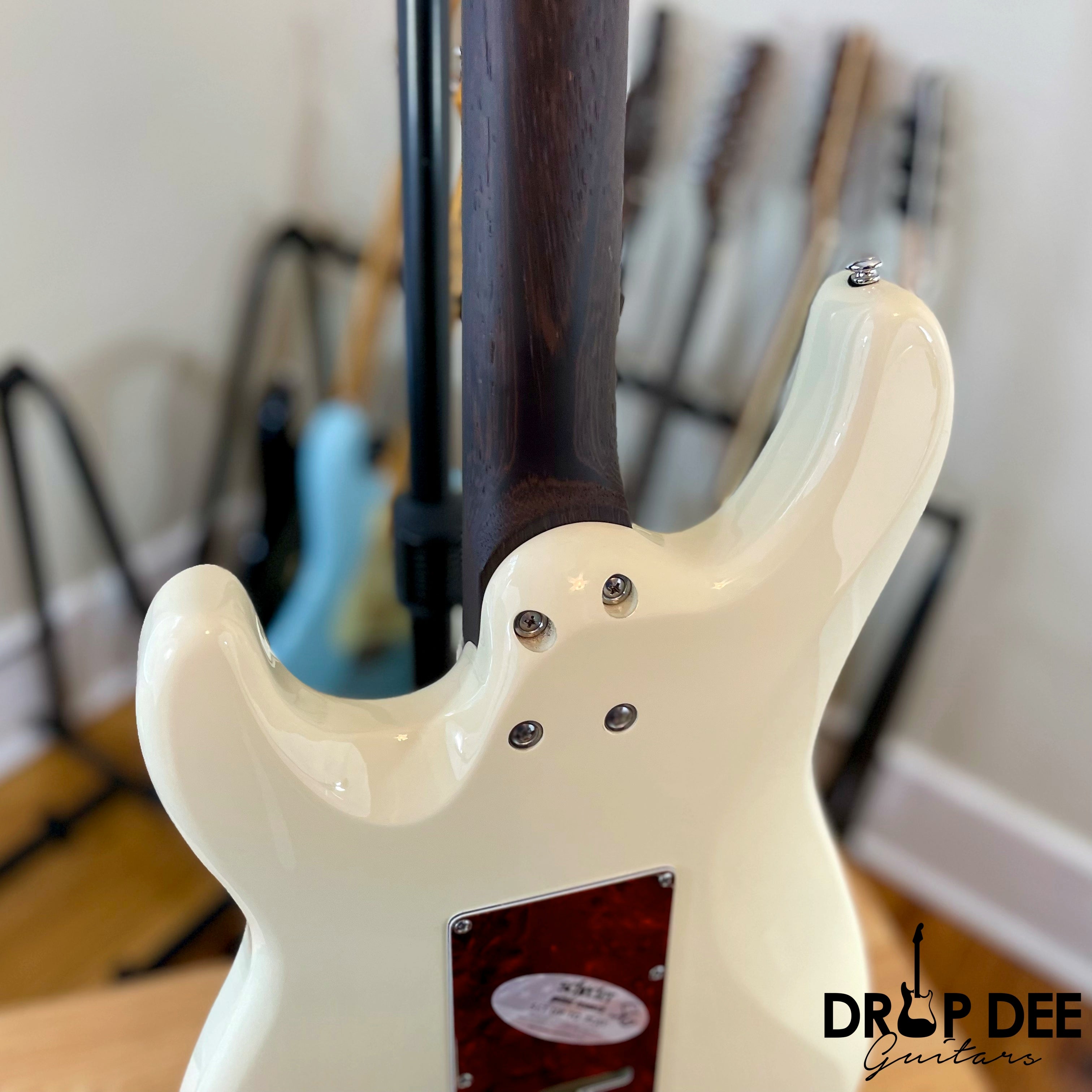 Schecter MV-6 Electric Guitar