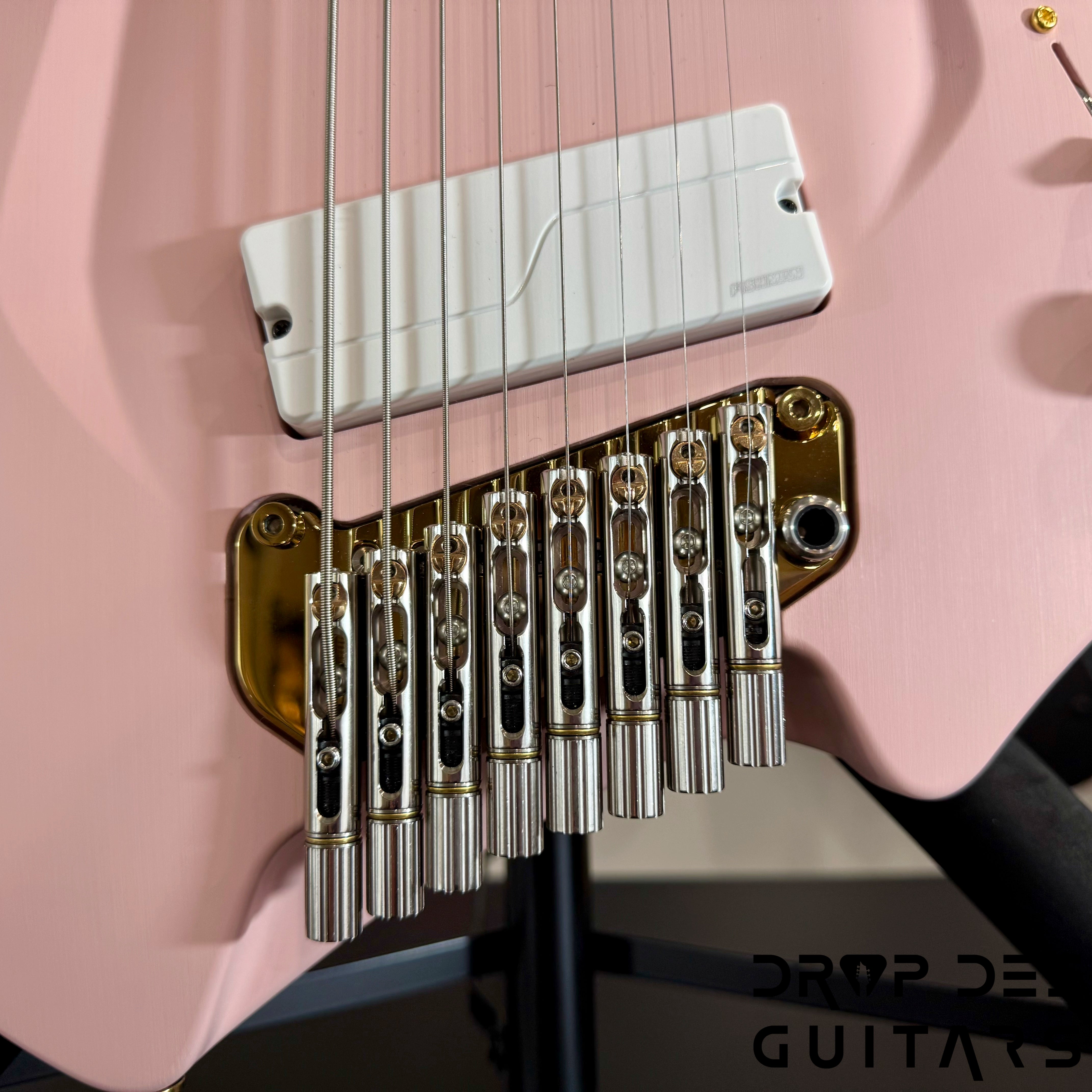 Aristides H/08R Headless Multiscale Electric Guitar w/ Bag - Shell Pink