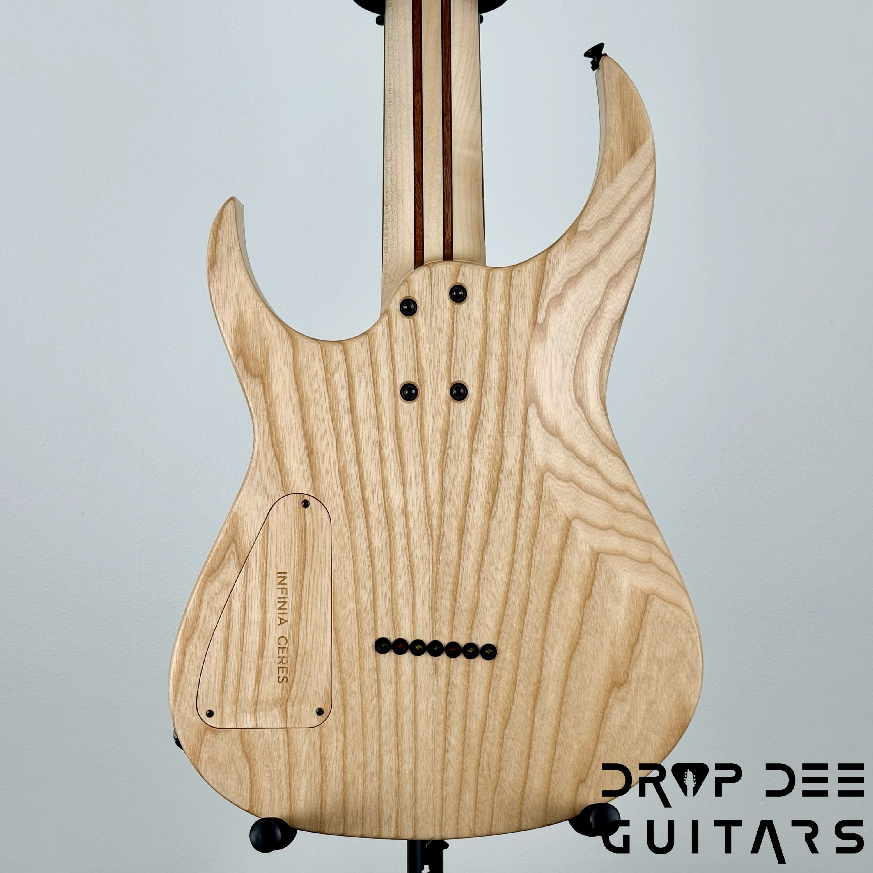 Infinia Ceres 7 Baritone 7-String Electric Guitar w/ Bag - Natural