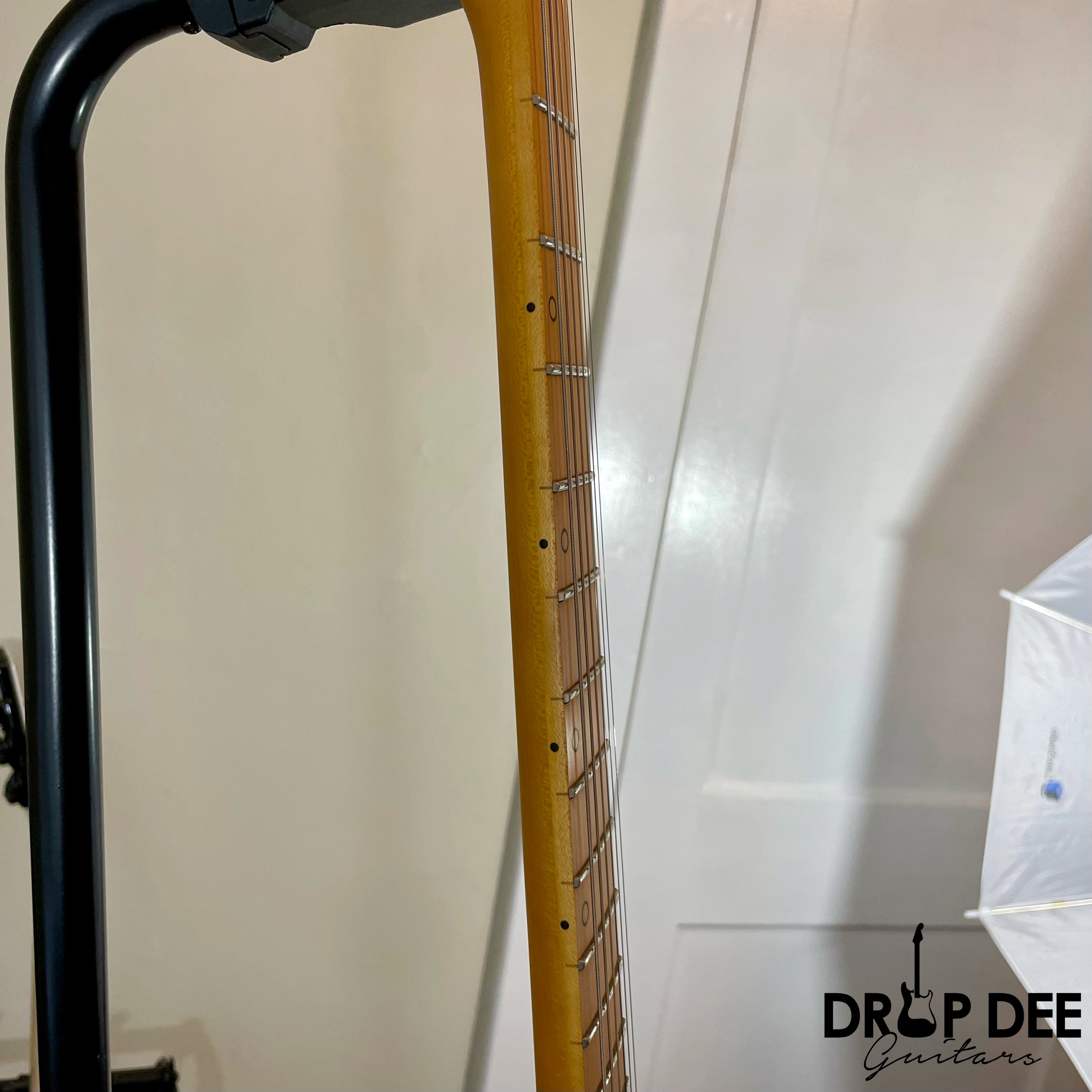 Schecter MV-6 Electric Guitar