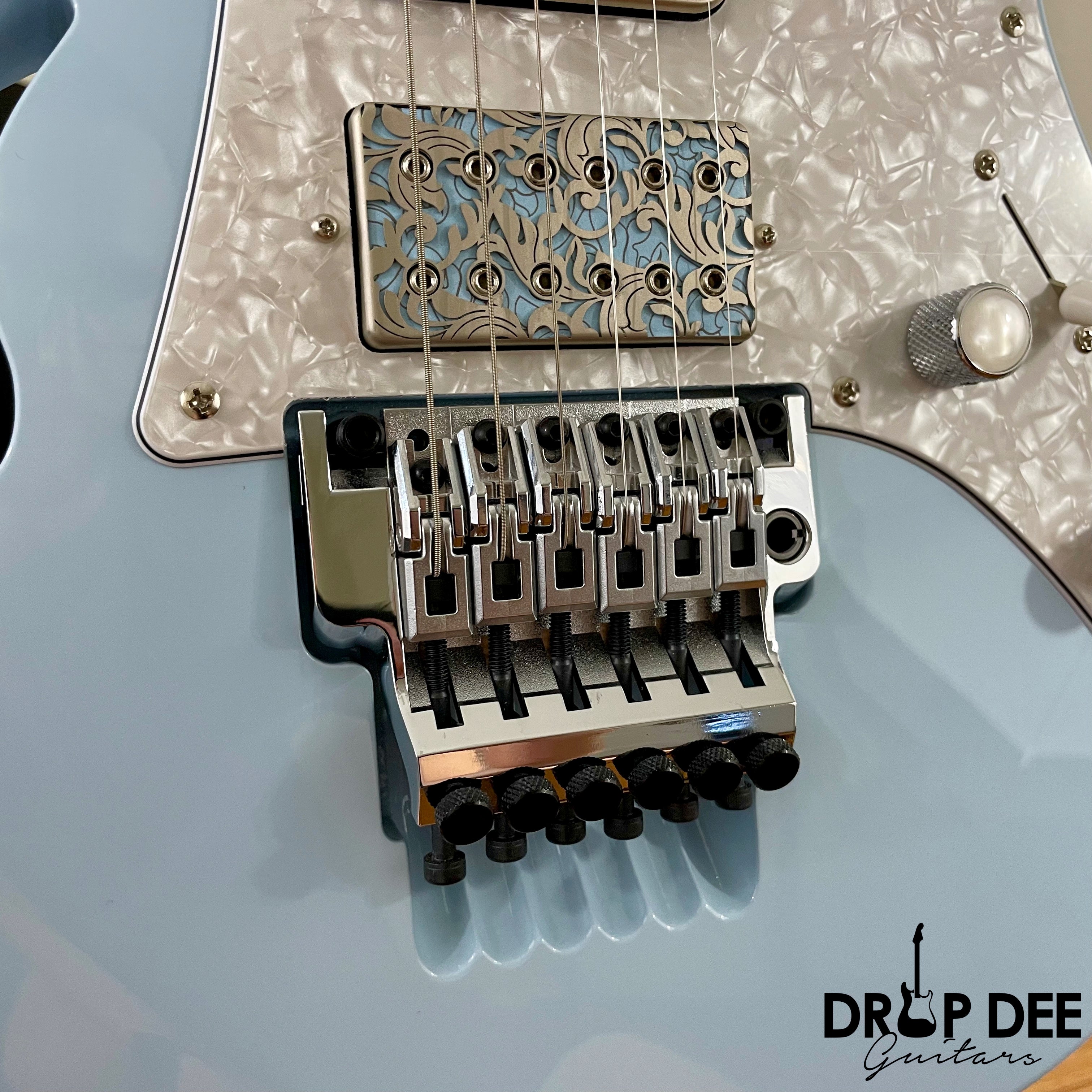 Ibanez Steve Vai Signature PIA3761C Electric Guitar w/ Case