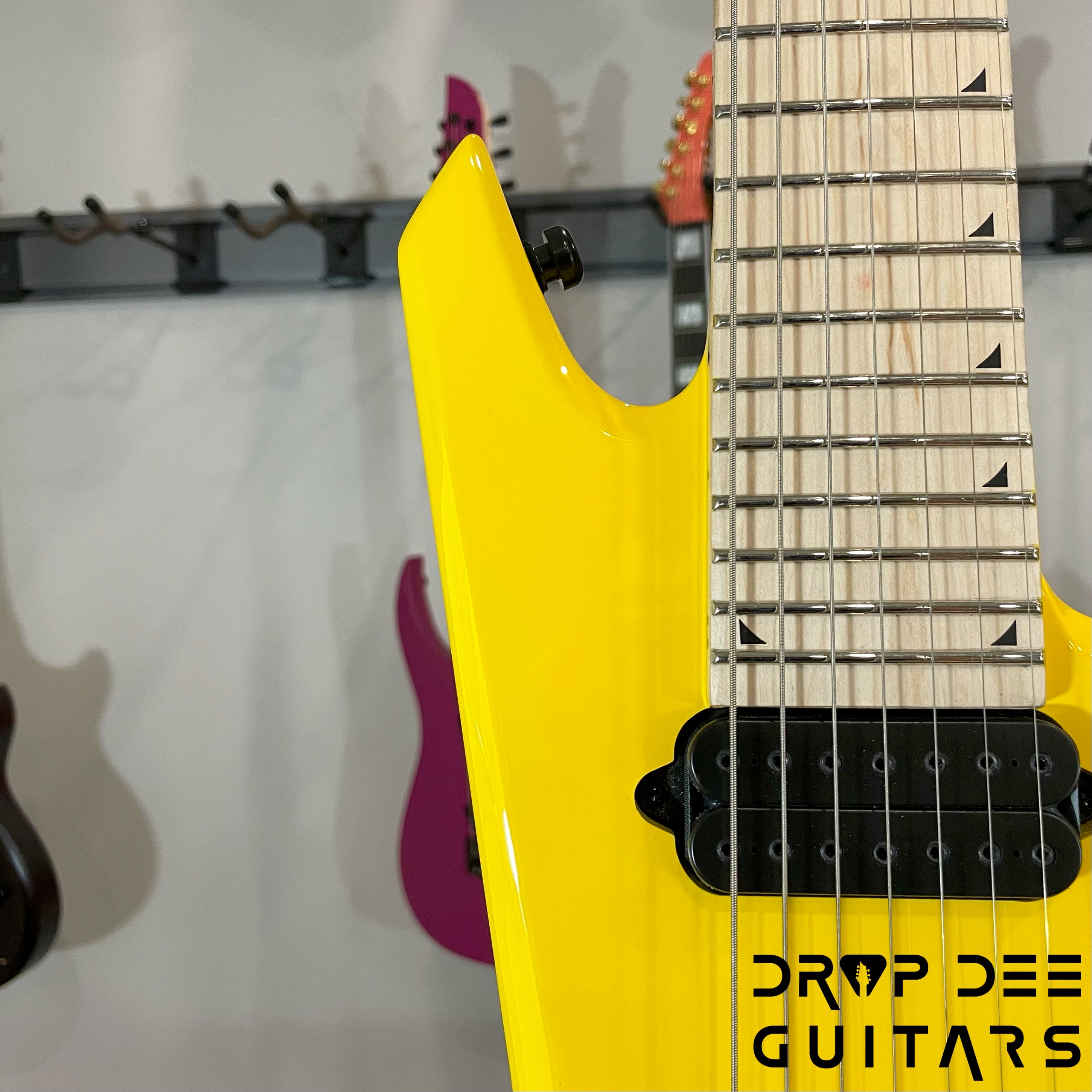 Jackson Pro Series Dave Davidson Signature WR7 Baritone 7-String Electric Guitar w/ Bag