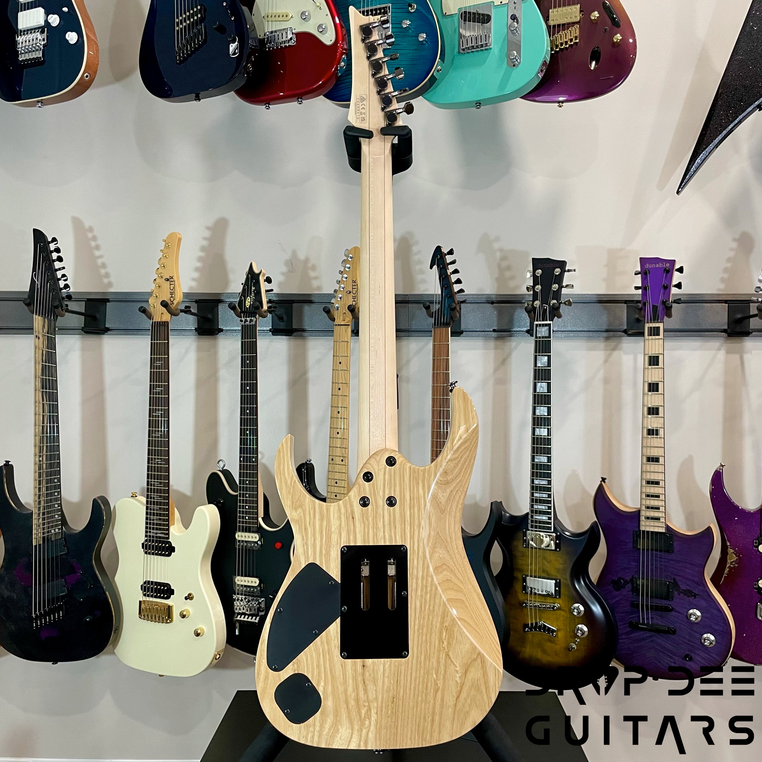 Ibanez Prestige RG652AHM Electric Guitar w/ Case