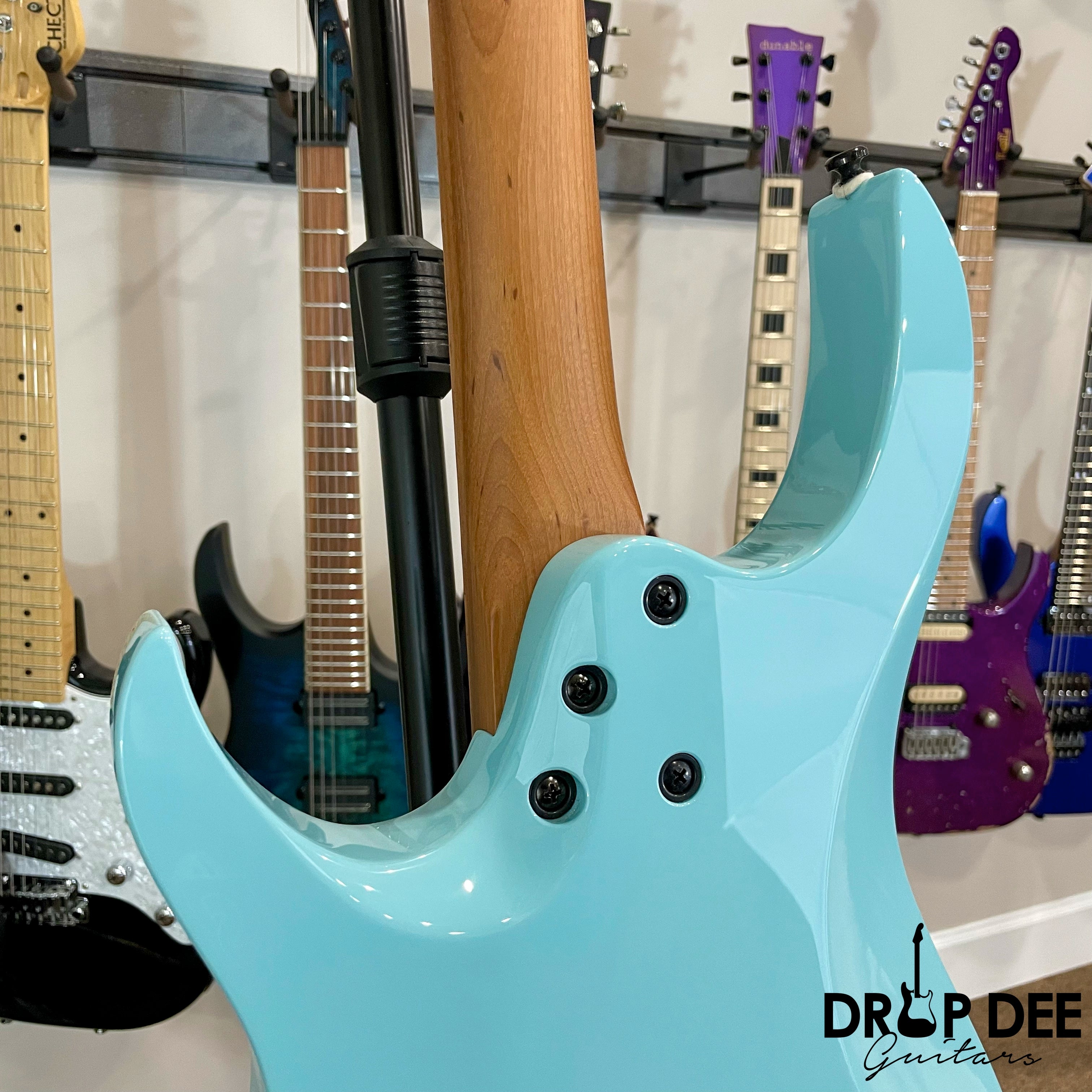 Balaguer Select Series Diablo Retro 27 HT Electric Guitar w/ Bag