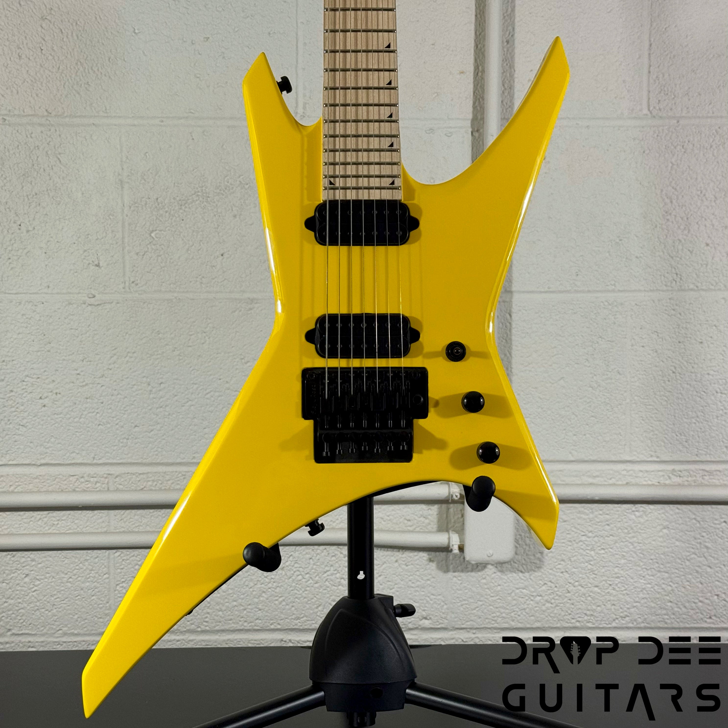 Jackson Pro Series Dave Davidson Signature WR7 Baritone 7-String Electric Guitar w/ Bag - Ferrari Yellow